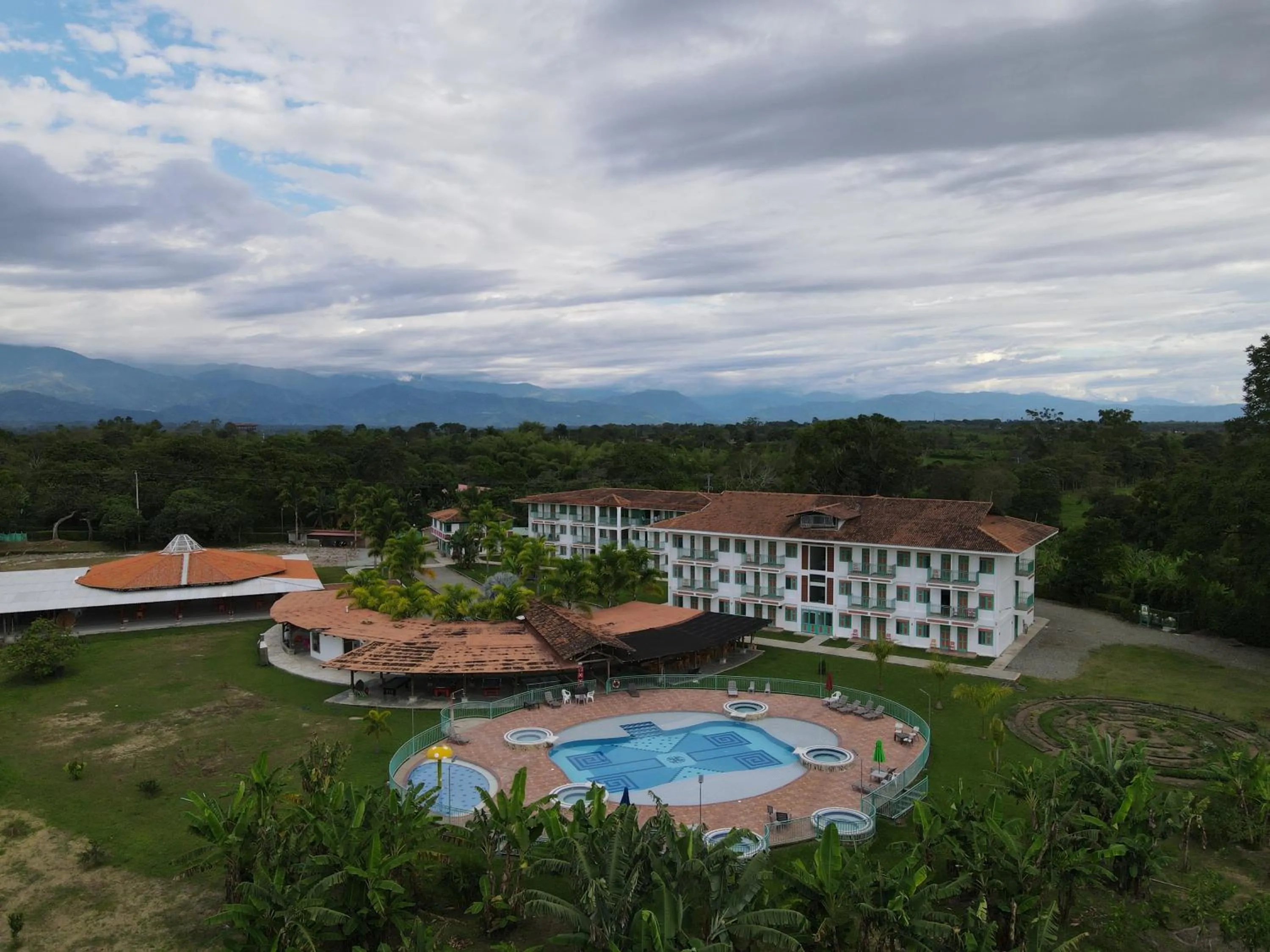 Property building in Hotel Campestre Paraiso Cafetero