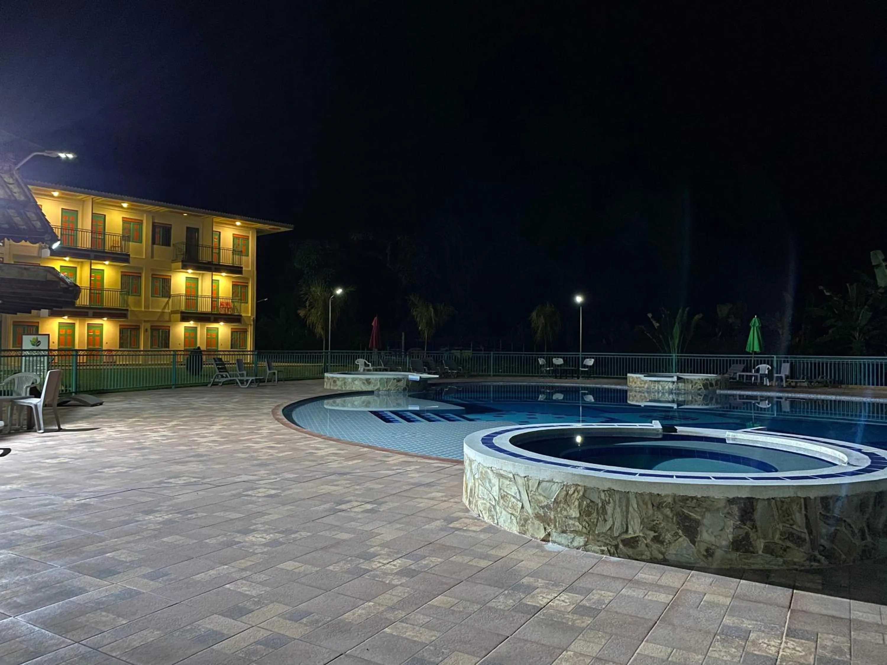 Swimming pool in Hotel Campestre Paraiso Cafetero