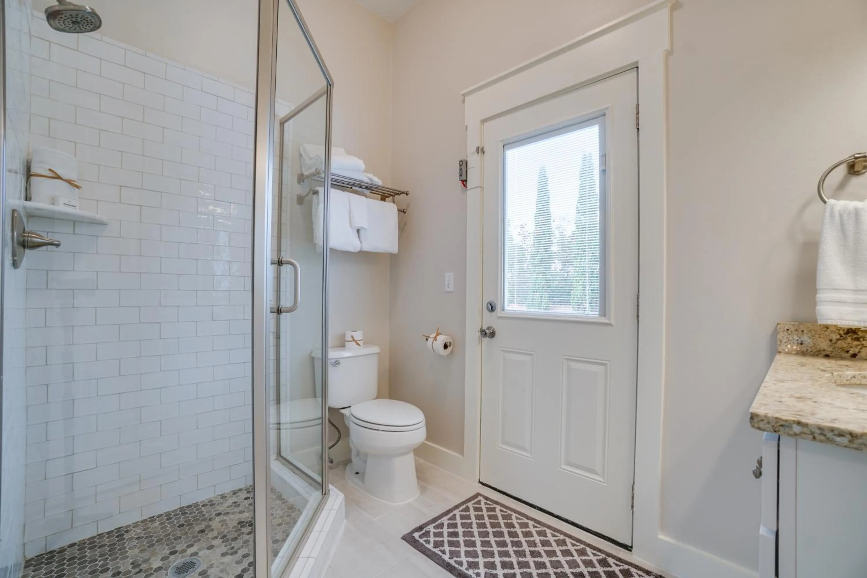 Shower in 30A Beach House - Walking on Sunshine