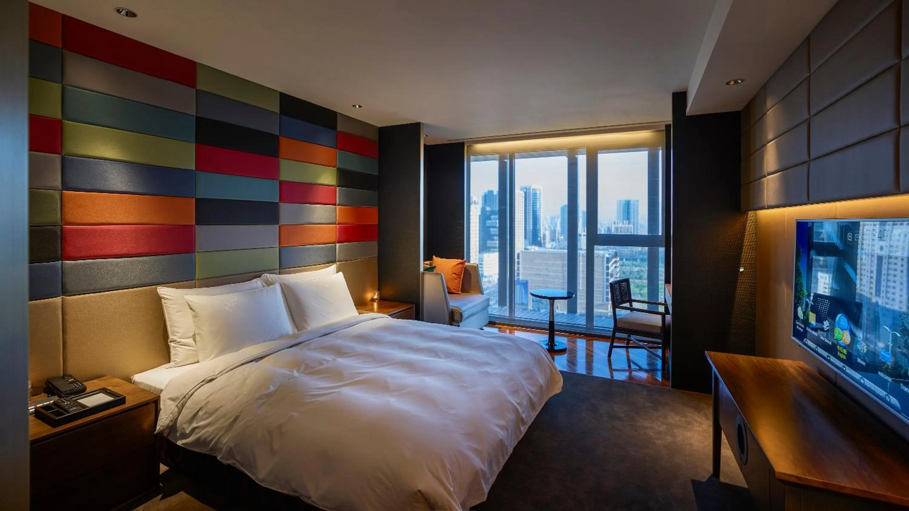 bunk bed, Bed in H2O HOTEL