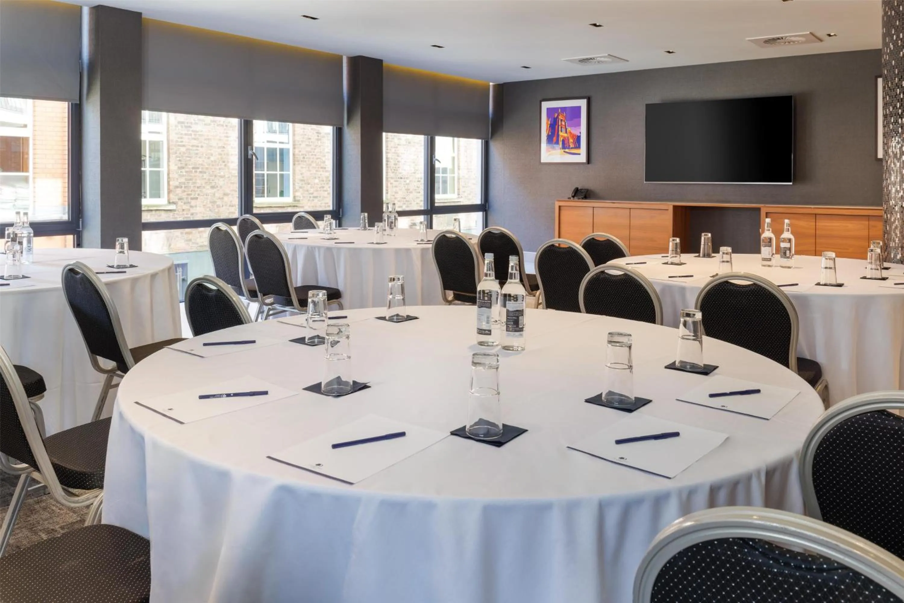 Meeting/conference room in DoubleTree by Hilton Belfast City Ten Square