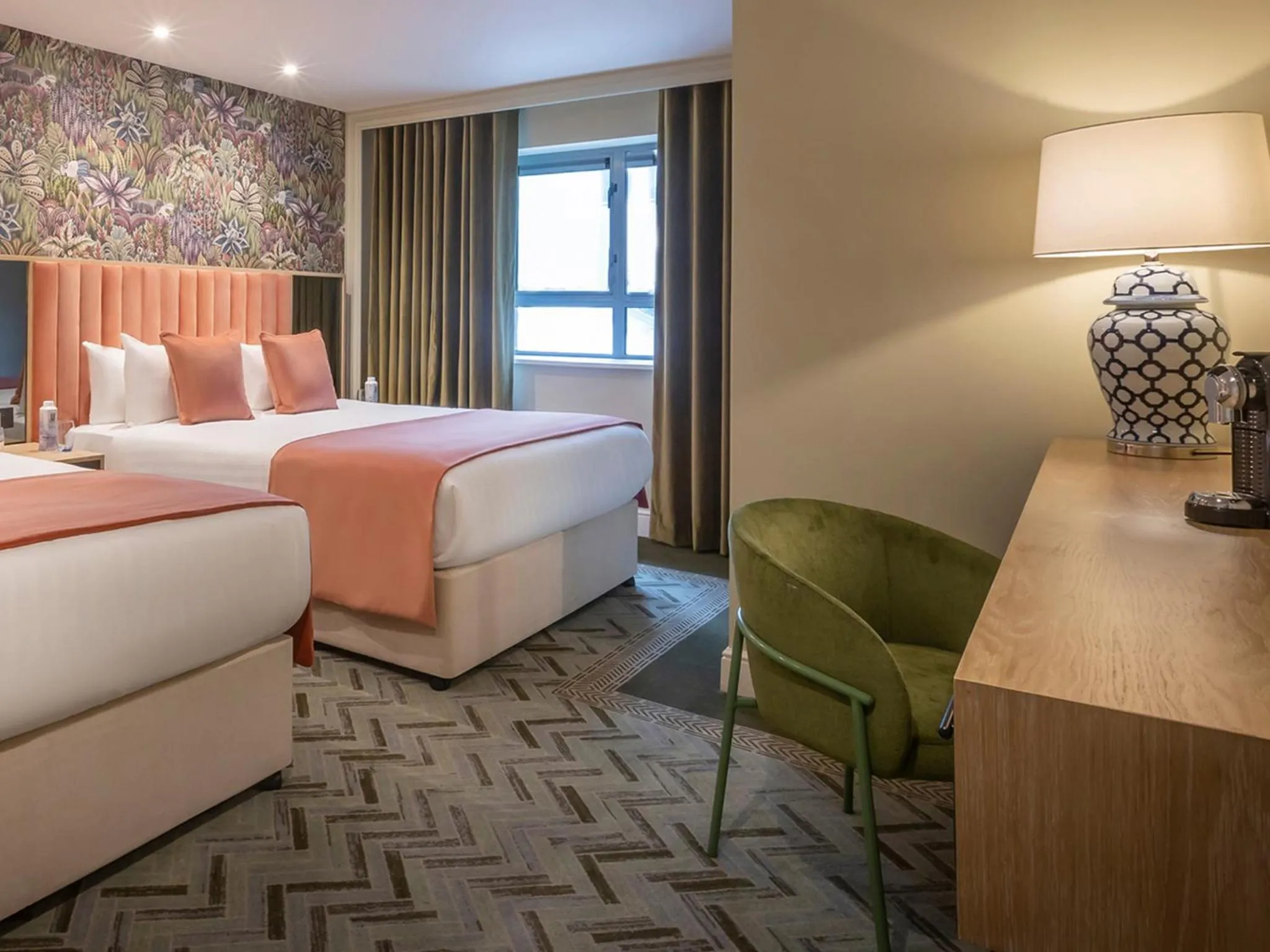 Photo of the whole room, Bed in HYDE Hotel