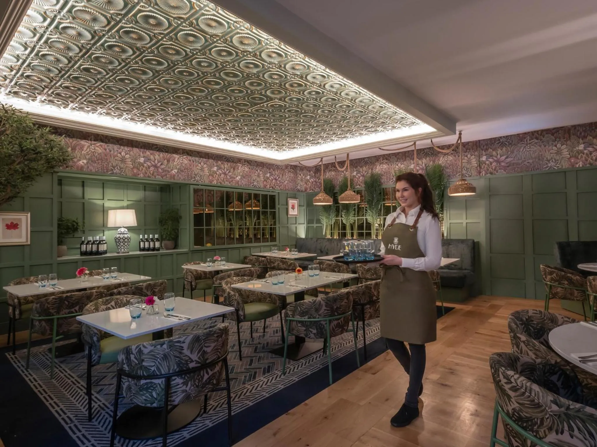 Restaurant/places to eat in HYDE Hotel