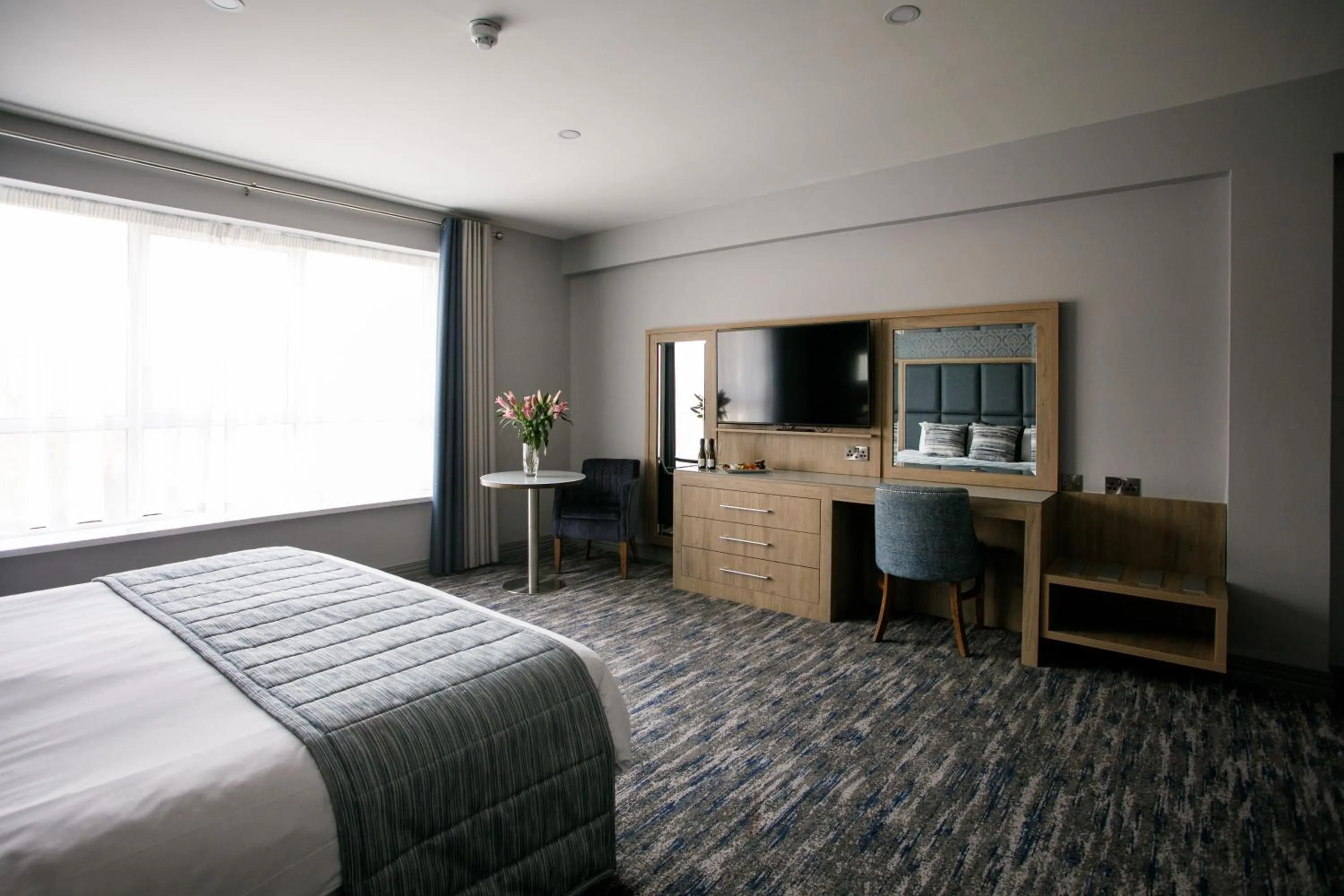 Bed in Mount Errigal Hotel, Conference & Leisure Centre