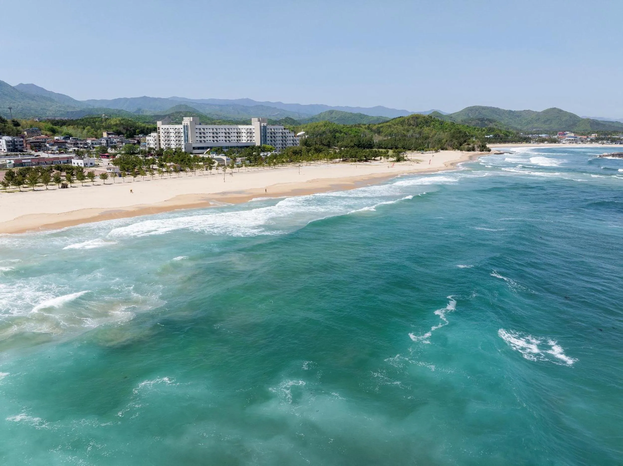 Property building, Beach in Ocean 2 You Resort Seorak Beach Hotel & Condo