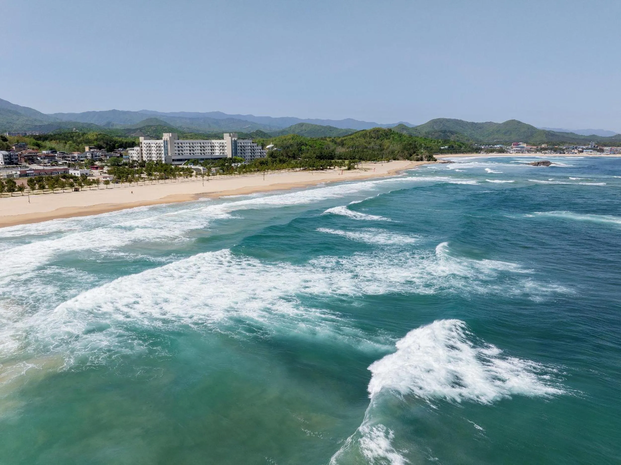 Neighbourhood, Beach in Ocean 2 You Resort Seorak Beach Hotel & Condo