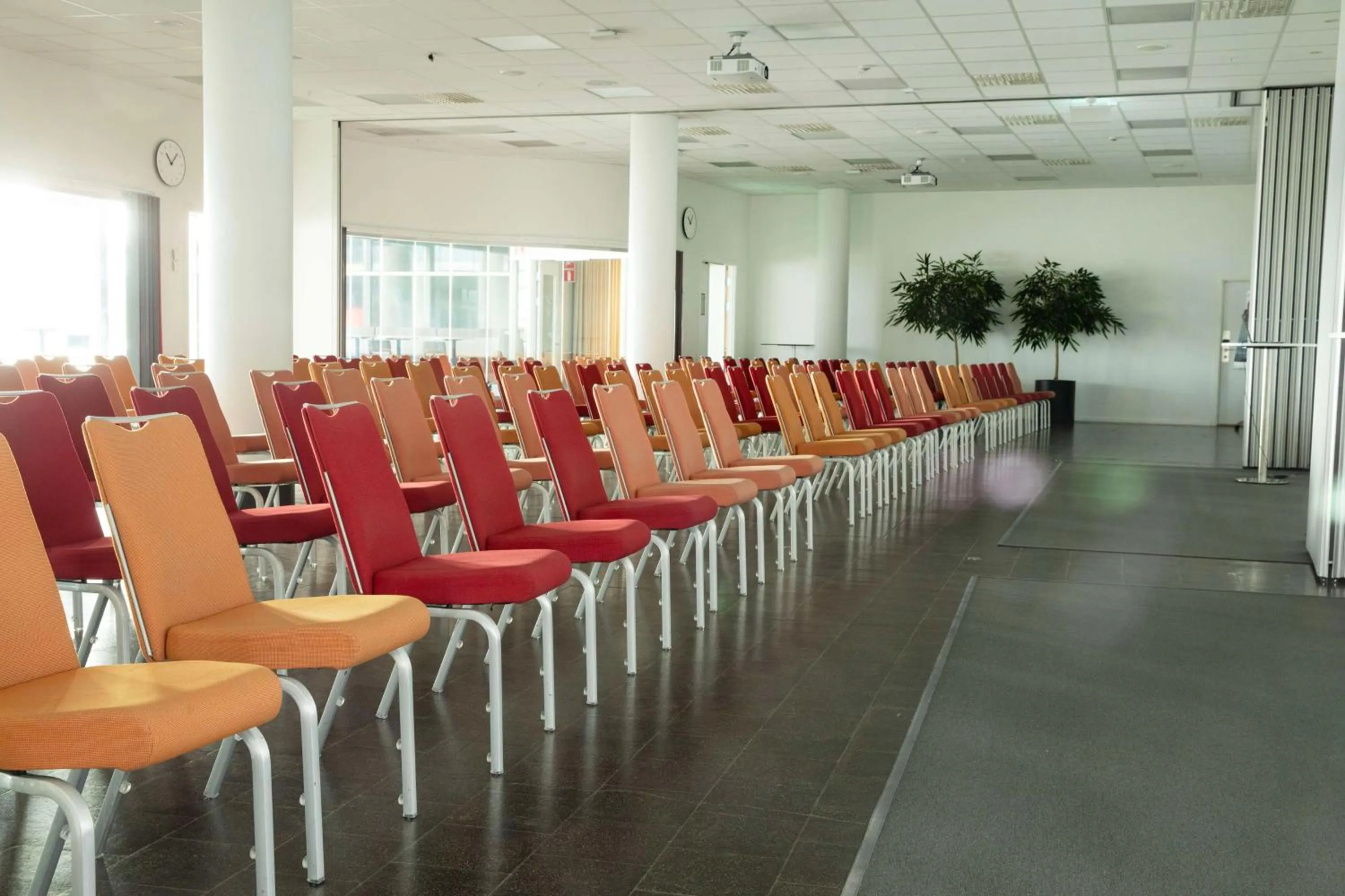 Meeting/conference room in Radisson Blu Airport Terminal Hotel