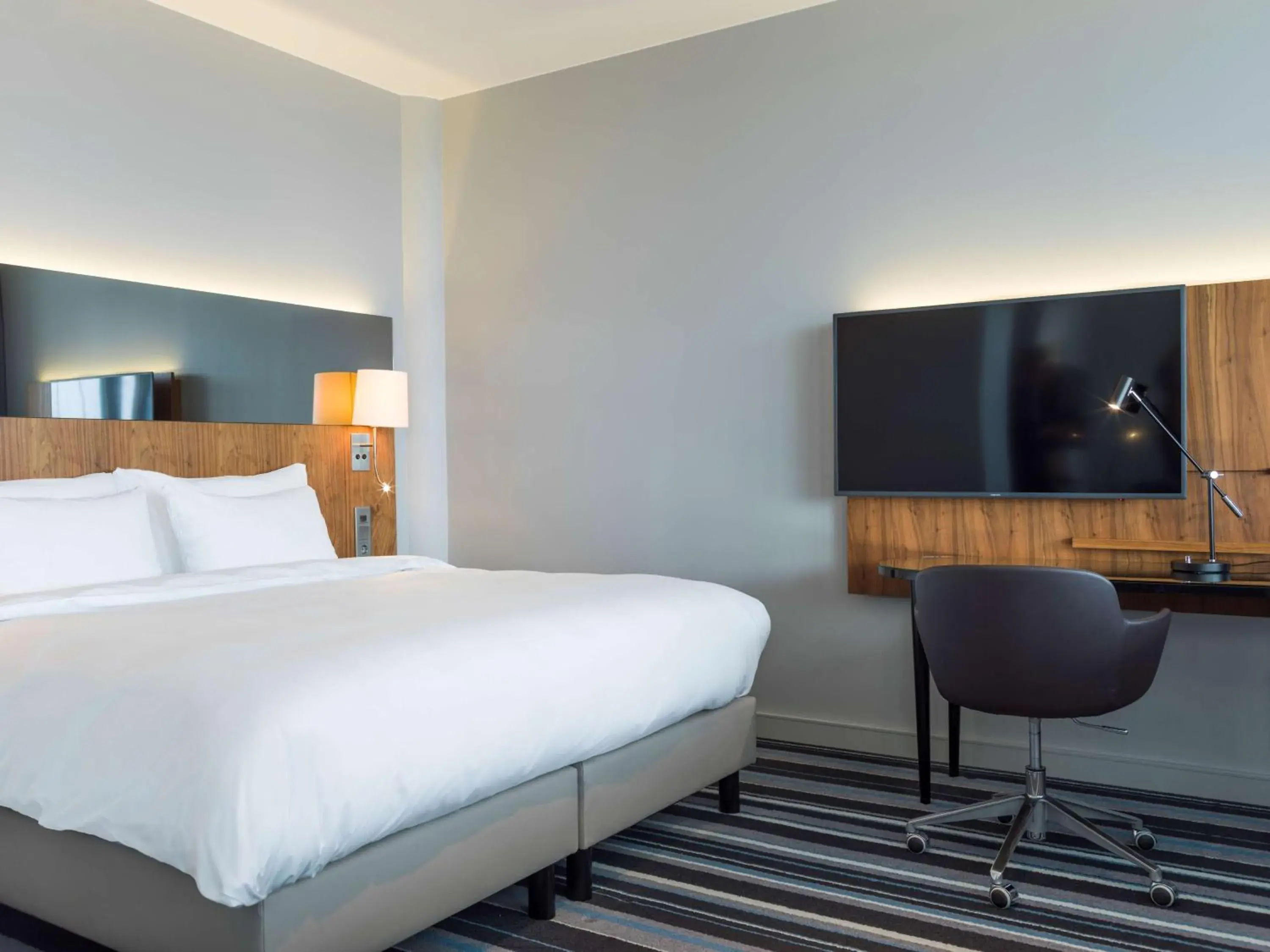 Scandinavian Style Premium Room in Radisson Blu Airport Terminal Hotel Scandinavian Style Premium Room in Radisson Blu Airport Terminal Hotel