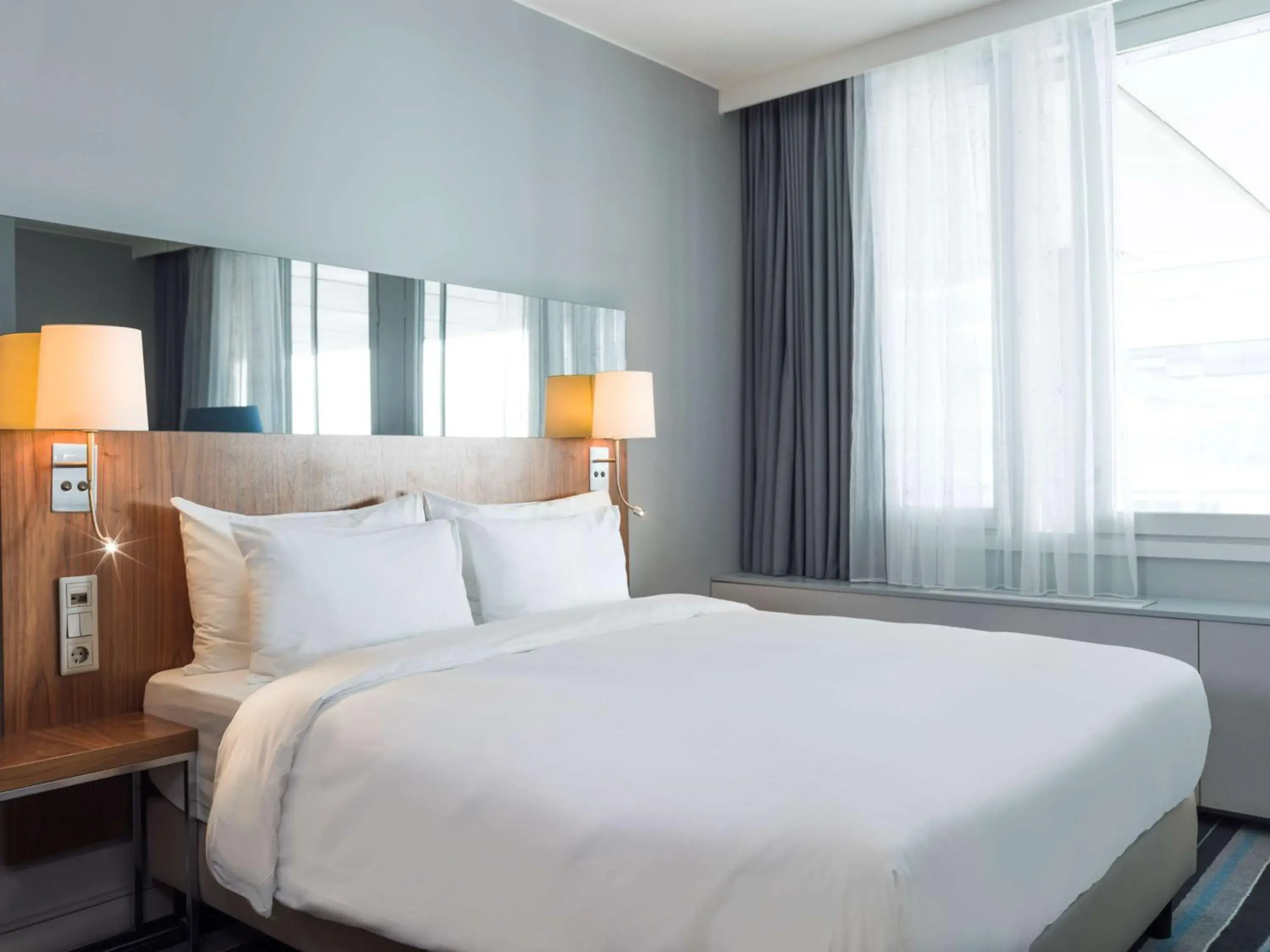 Scandinavian Style Superior Room in Radisson Blu Airport Terminal Hotel Scandinavian Style Superior Room in Radisson Blu Airport Terminal Hotel