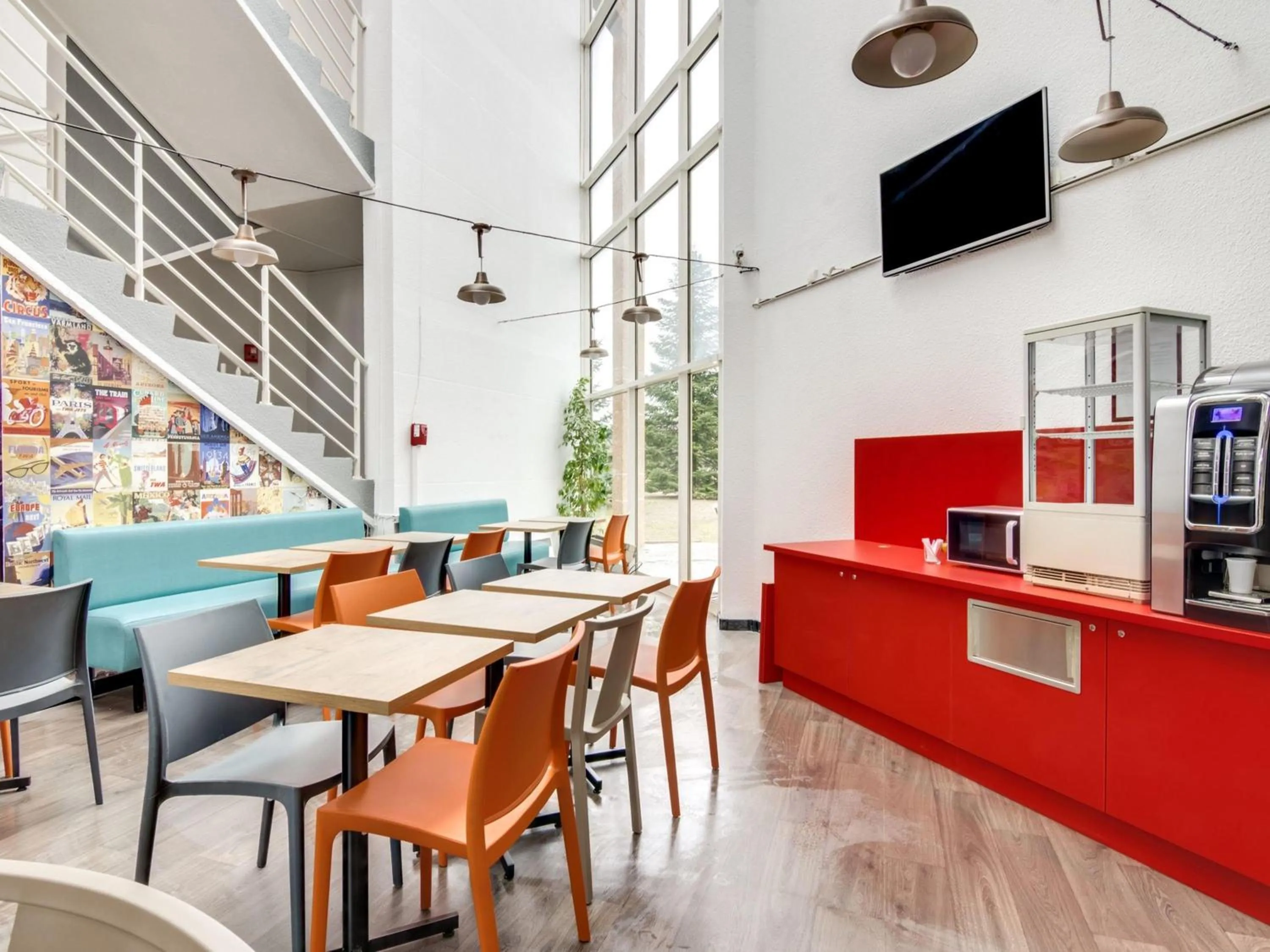 Property building in HotelF1 Bourges Le Subdray