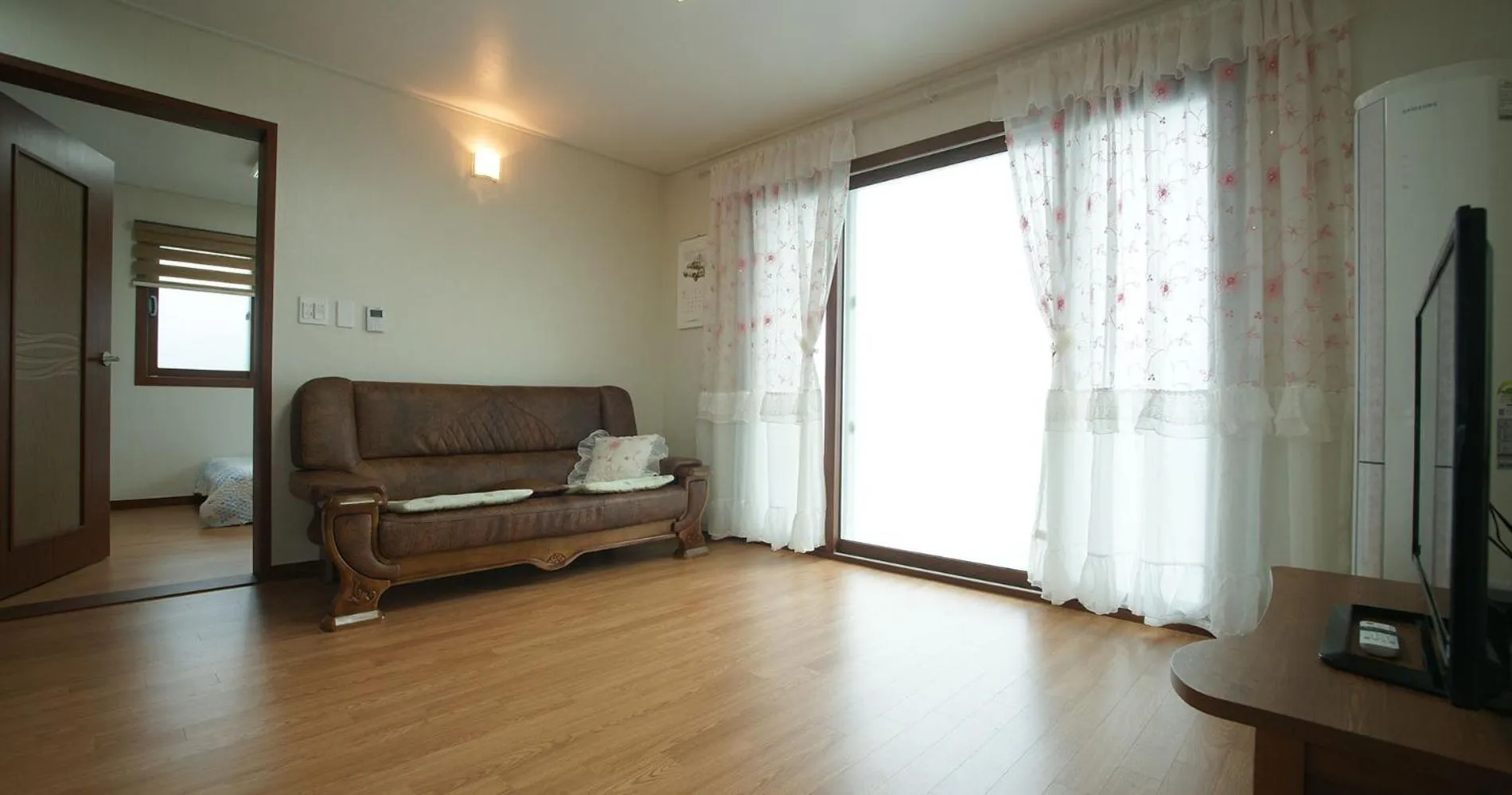 Decorative detail, Seating Area in Oasis Pension