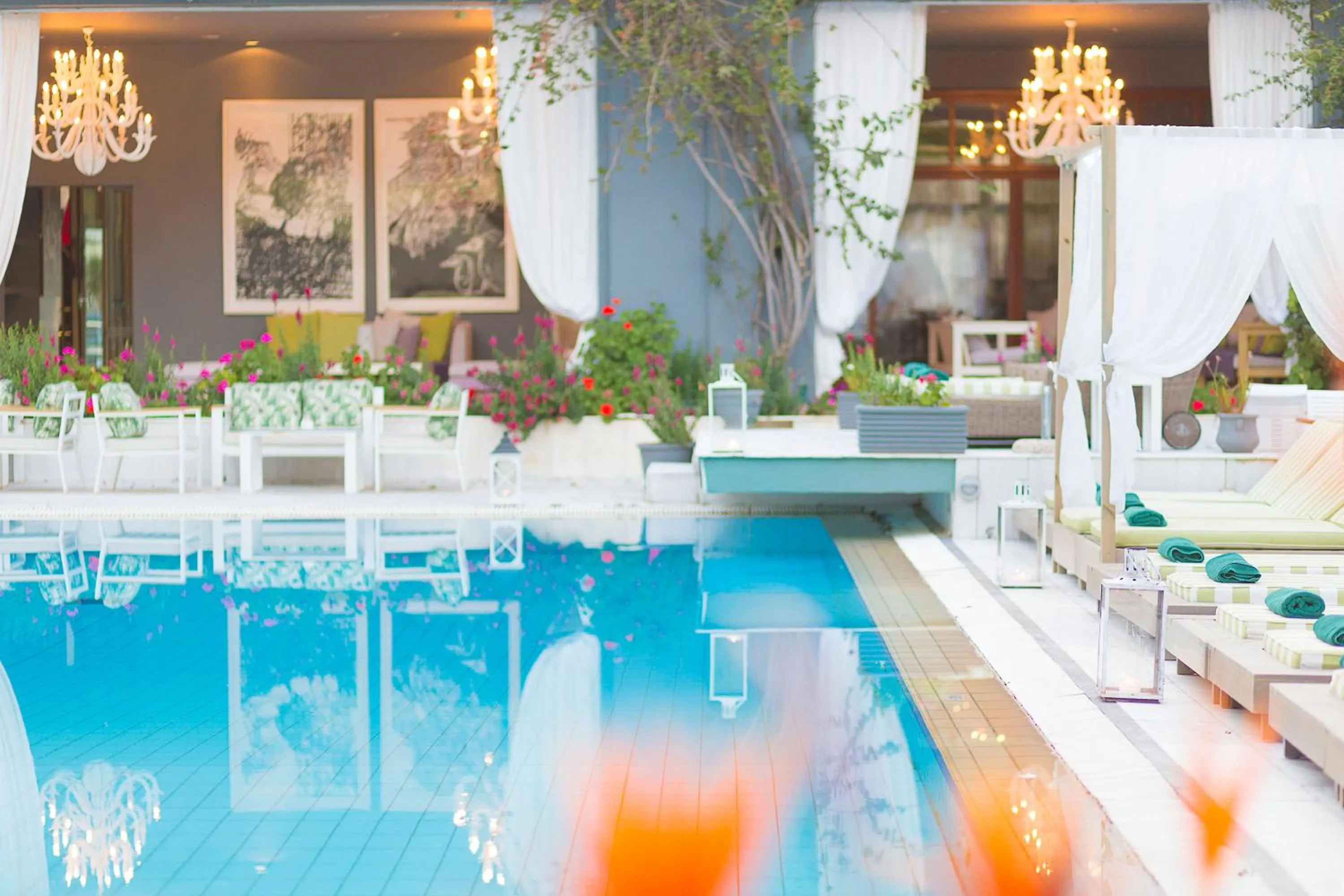 Swimming pool in La Piscine Art Hotel, Philian Hotels and Resorts