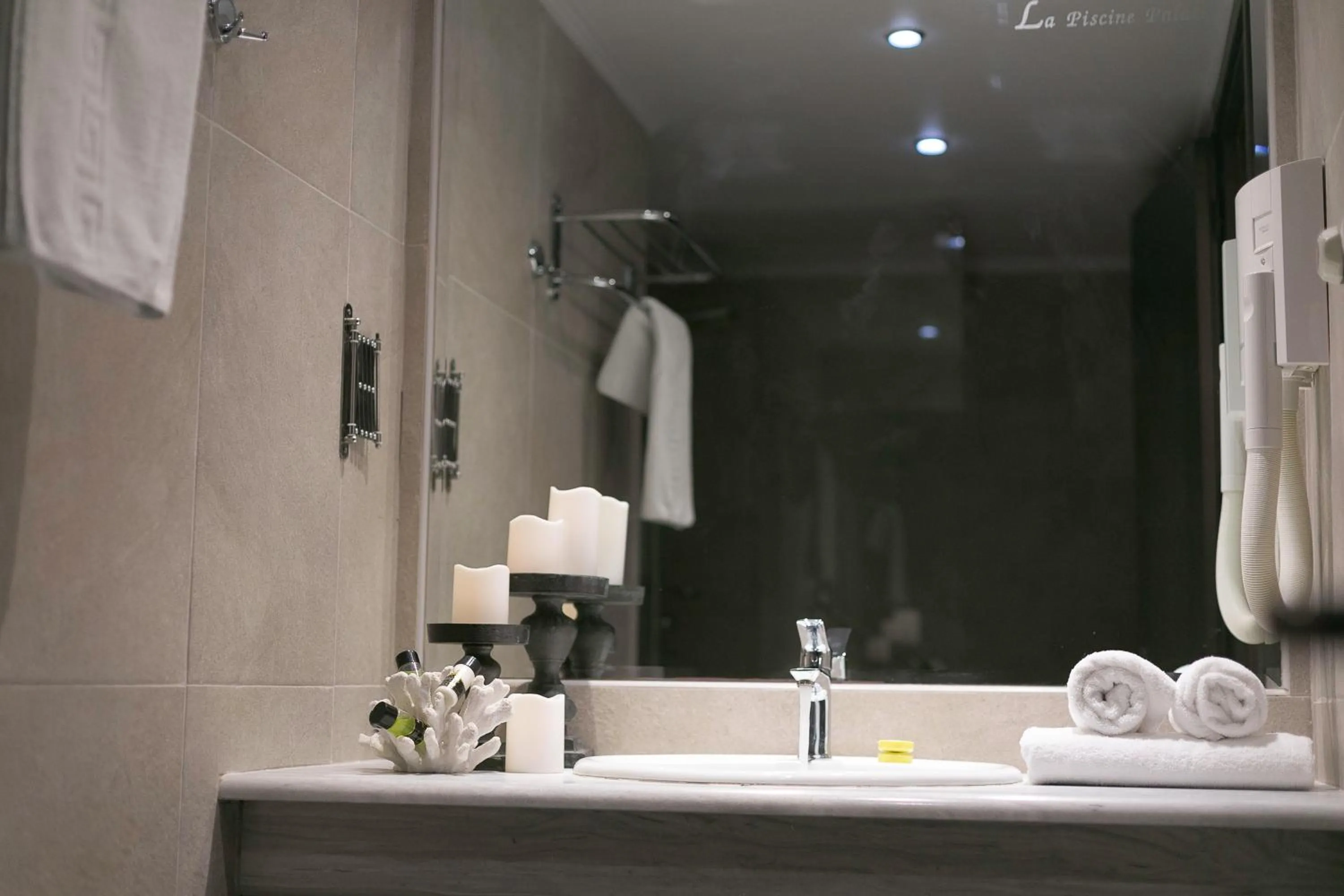 Bathroom in La Piscine Art Hotel, Philian Hotels and Resorts