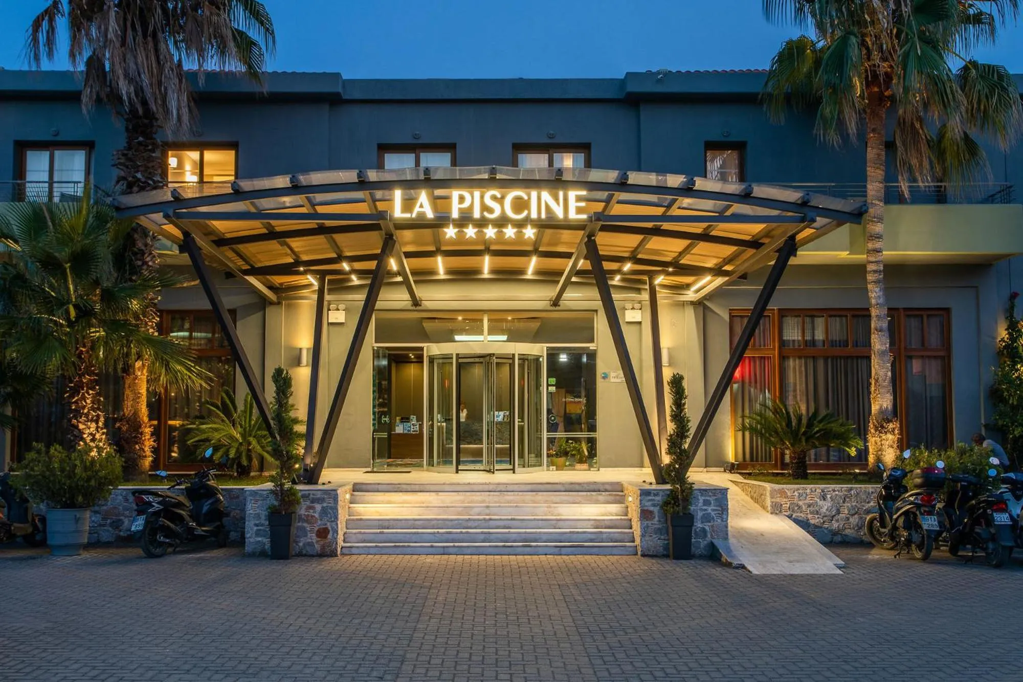 Facade/entrance in La Piscine Art Hotel, Philian Hotels and Resorts