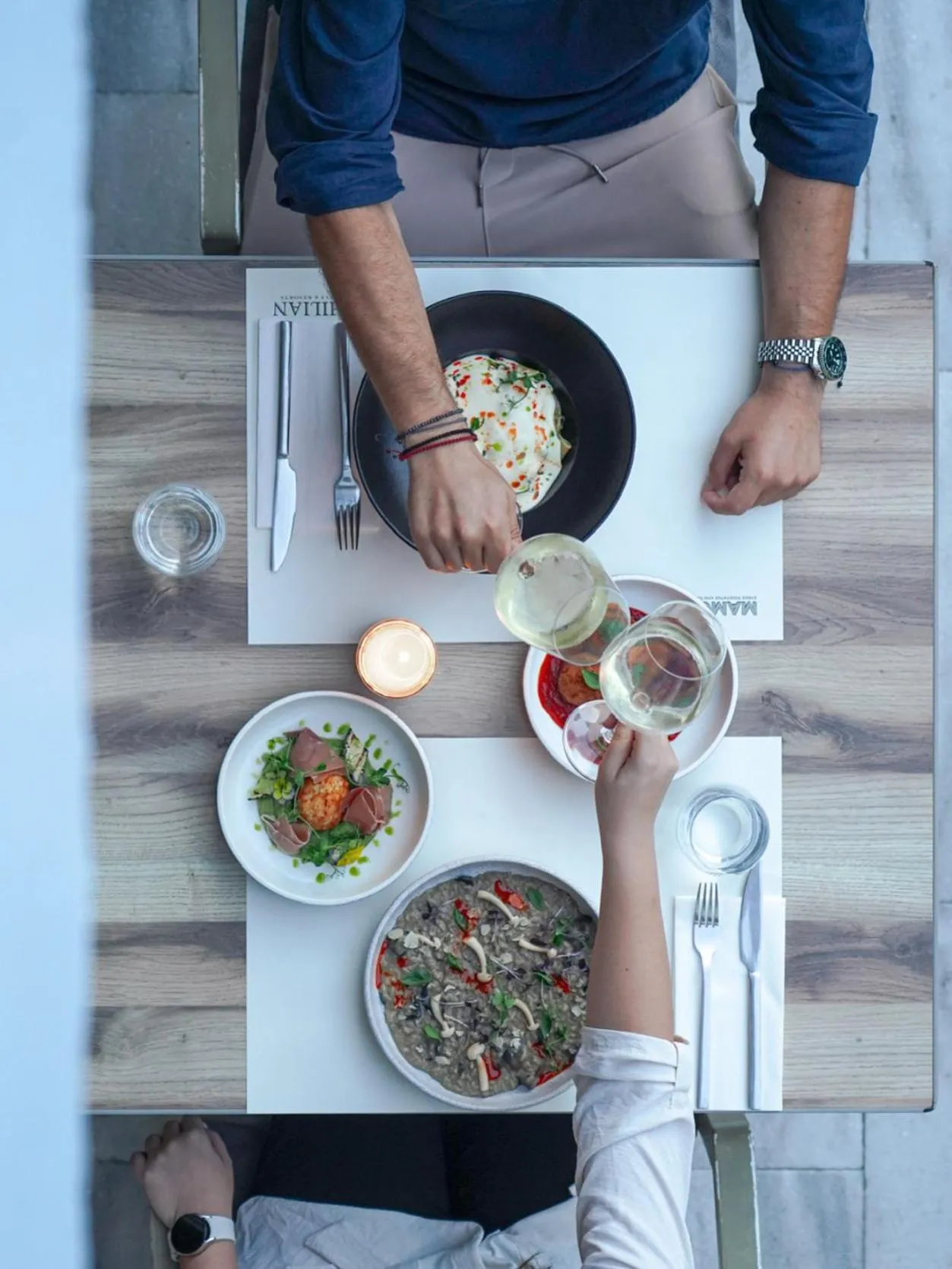 Restaurant/places to eat in La Piscine Art Hotel, Philian Hotels and Resorts