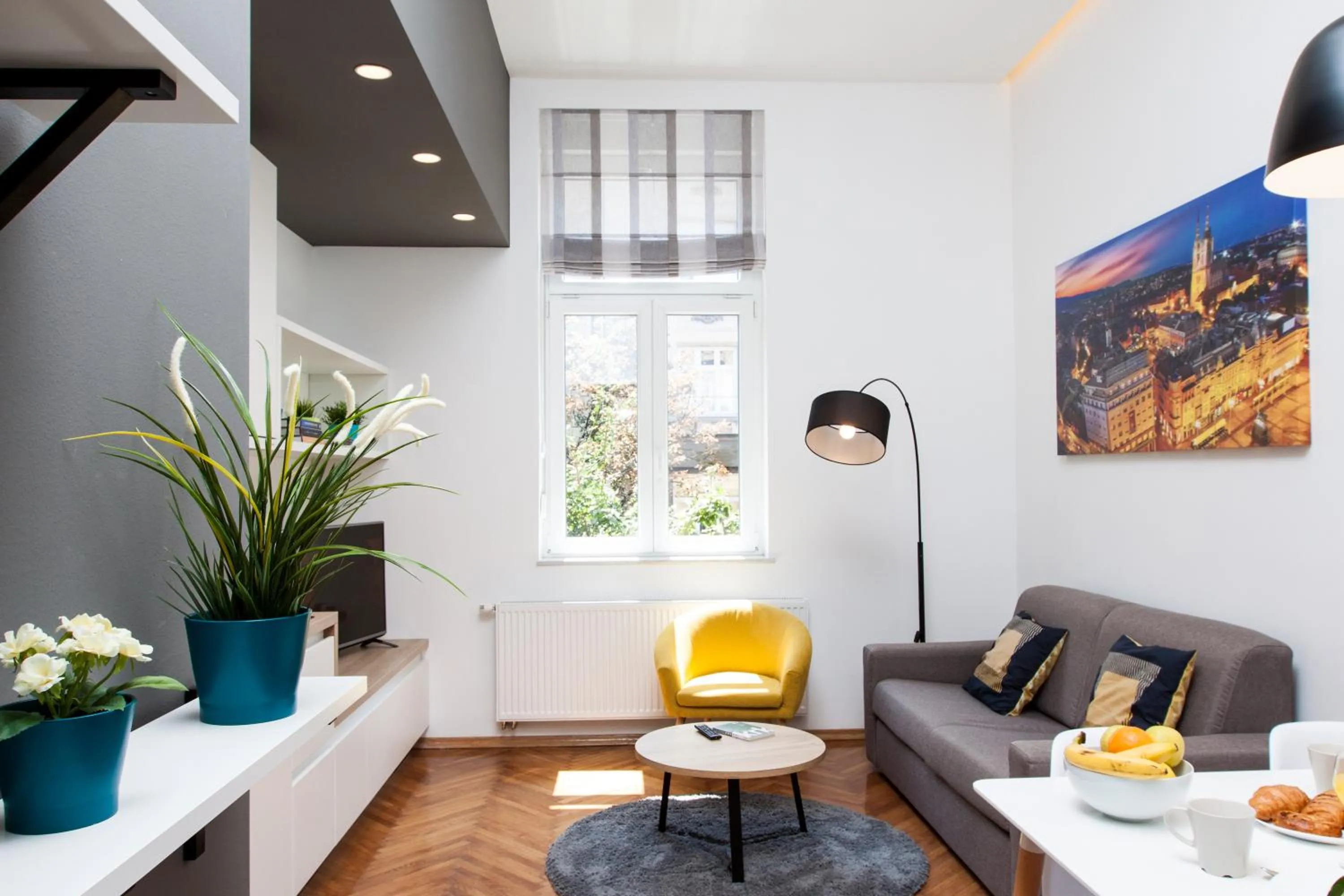 TV and multimedia in LOOX apartments Hatzova