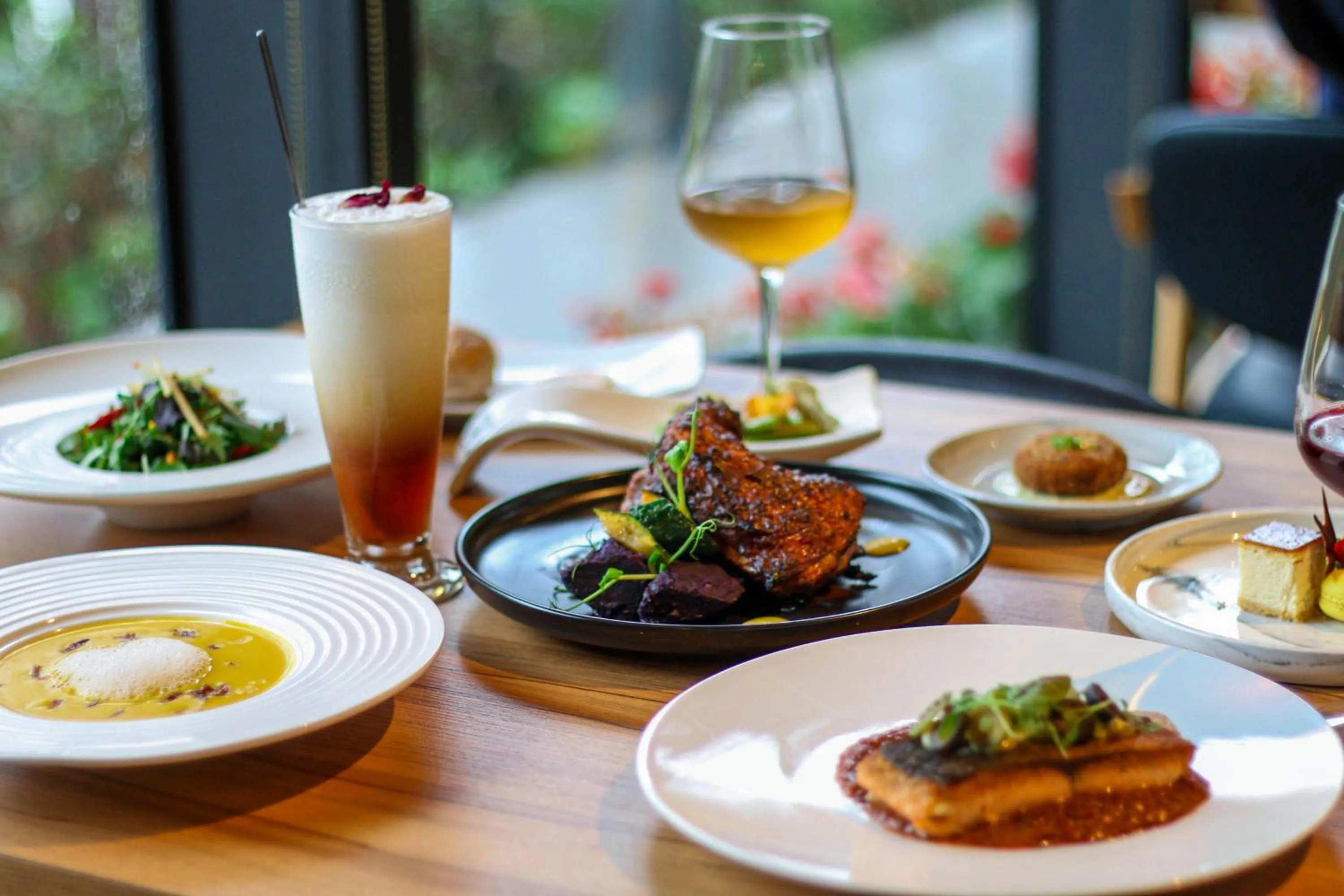 Restaurant/places to eat in Villa LOHERB