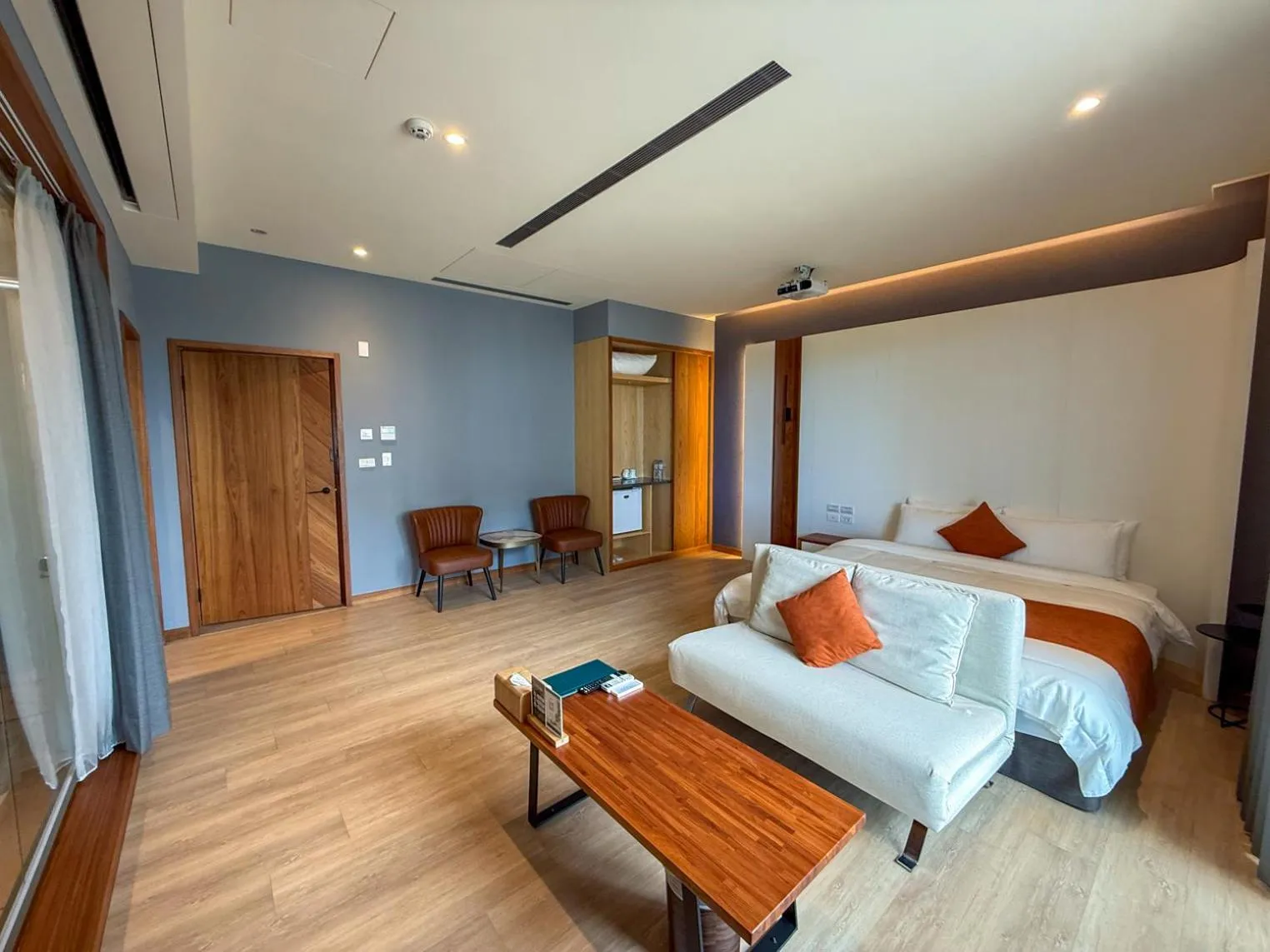 Photo of the whole room, Bed in Villa LOHERB