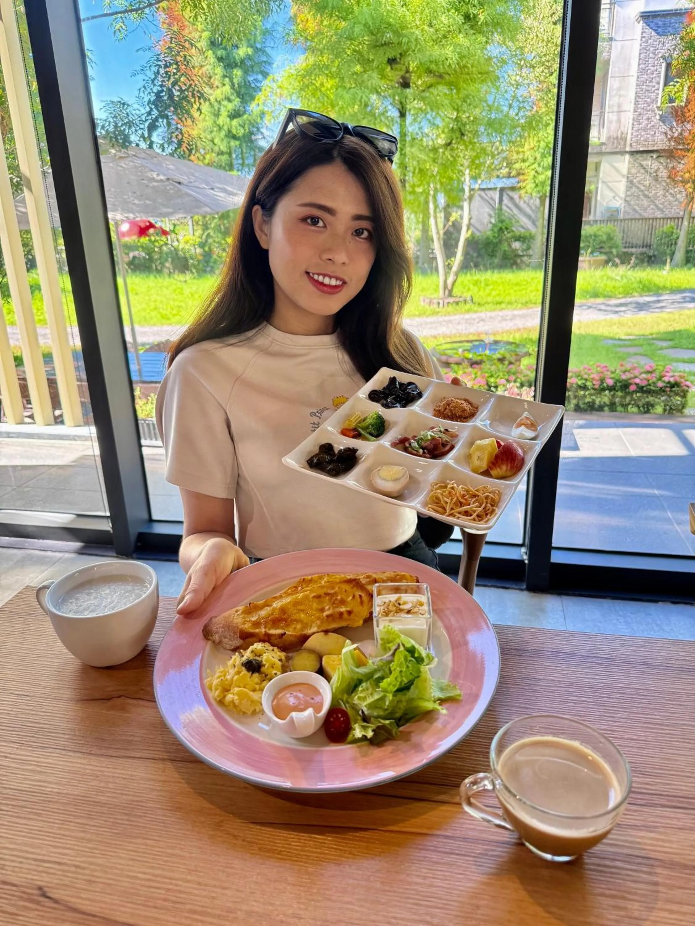 Breakfast in Villa LOHERB