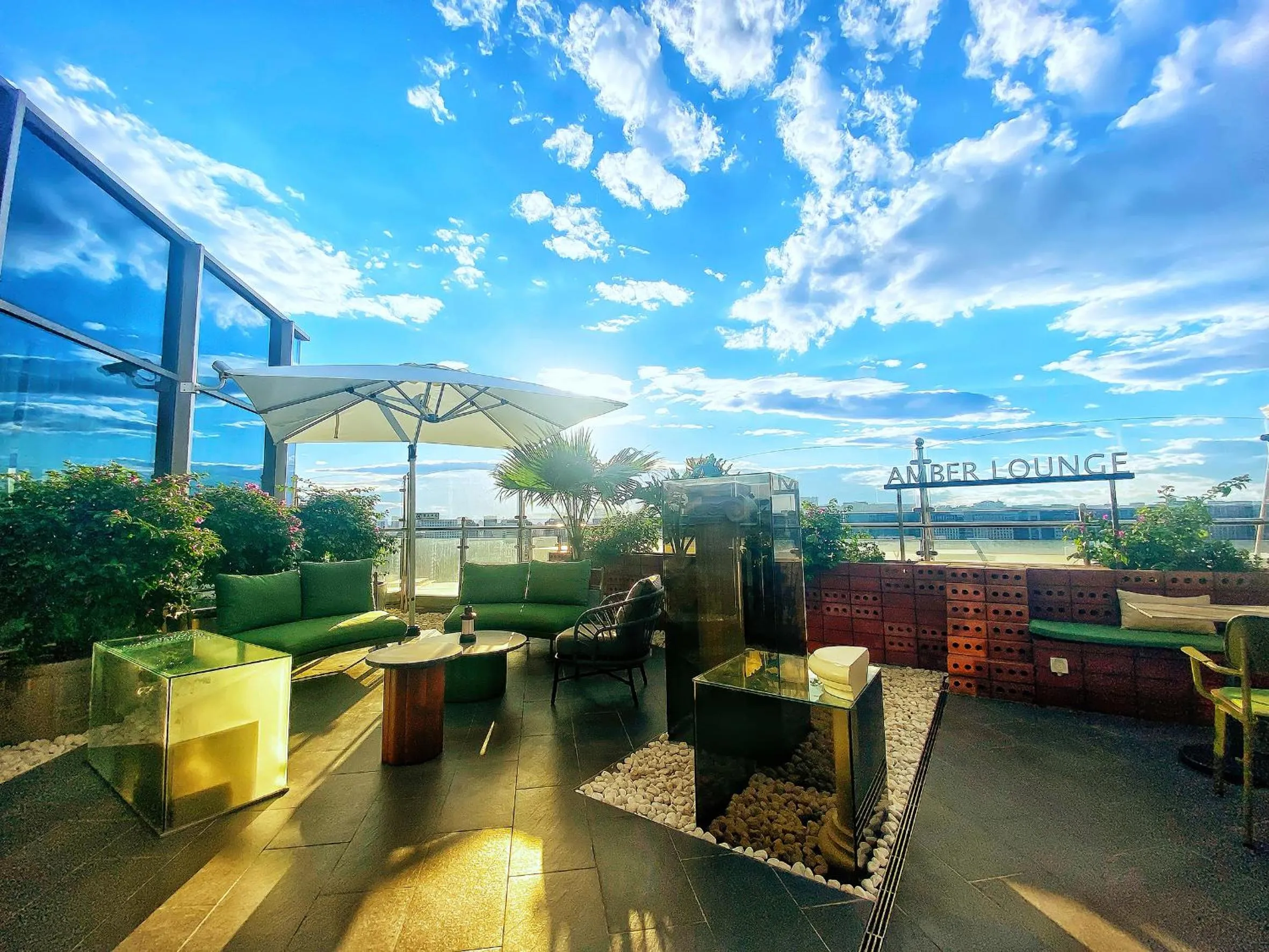 Lounge or bar in Pan Pacific Beijing