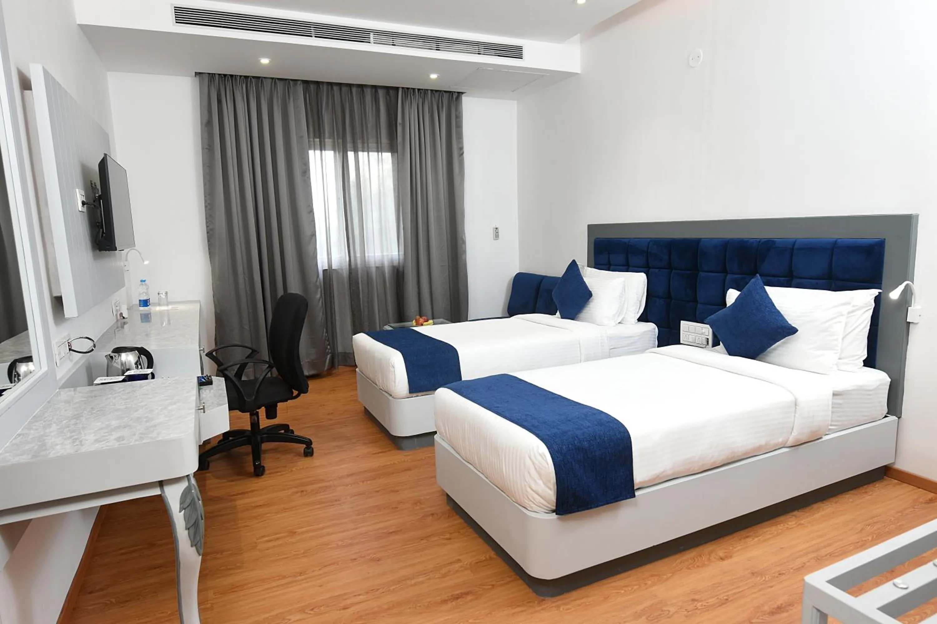 Bed in Kyriad Hotel Pimpri