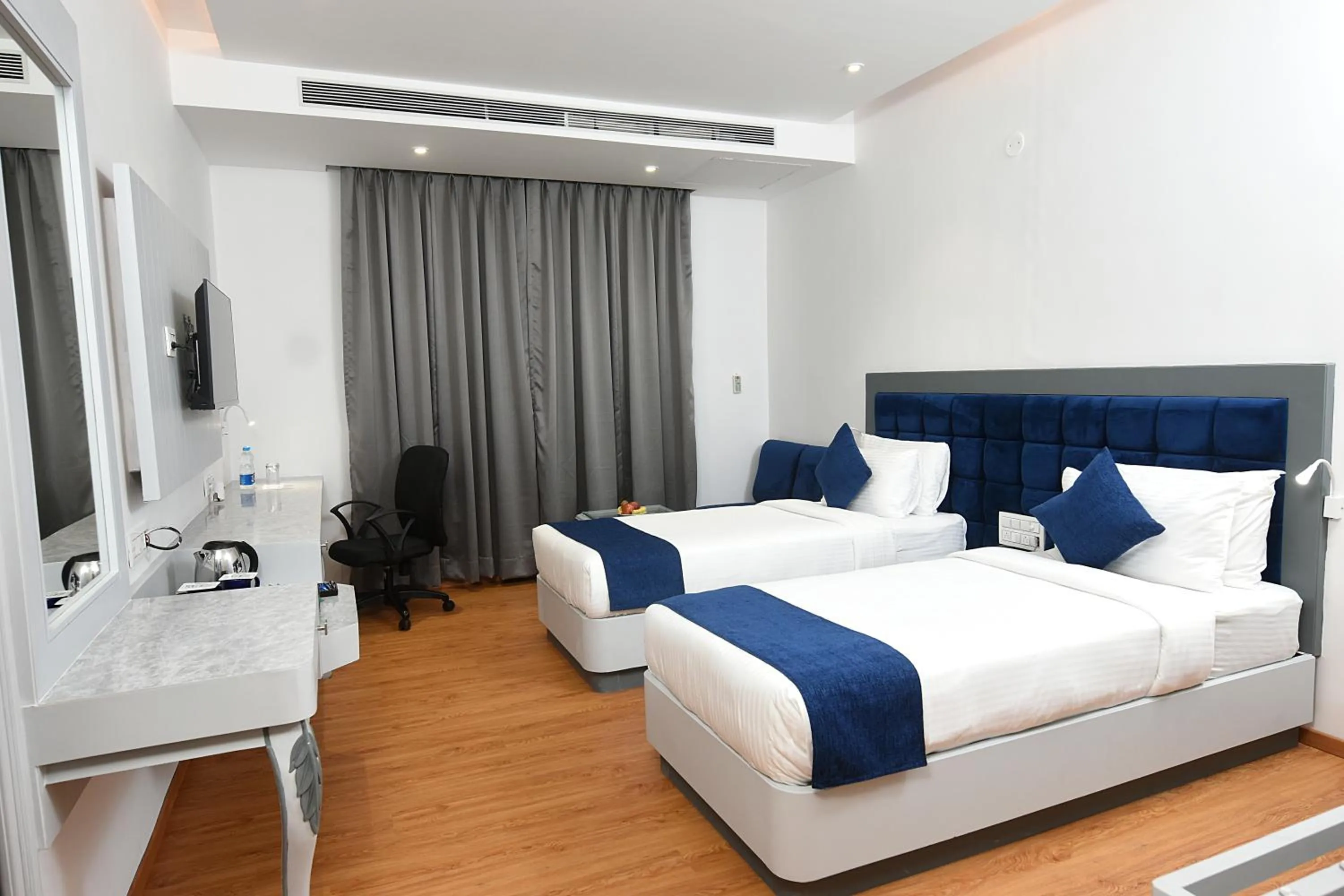 Bed in Kyriad Hotel Pimpri