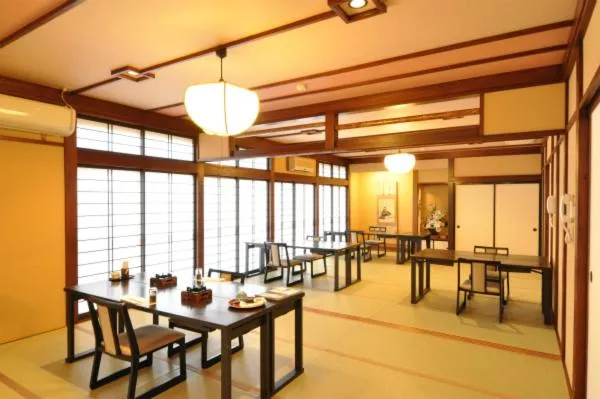 Restaurant/places to eat in Shinano Sou