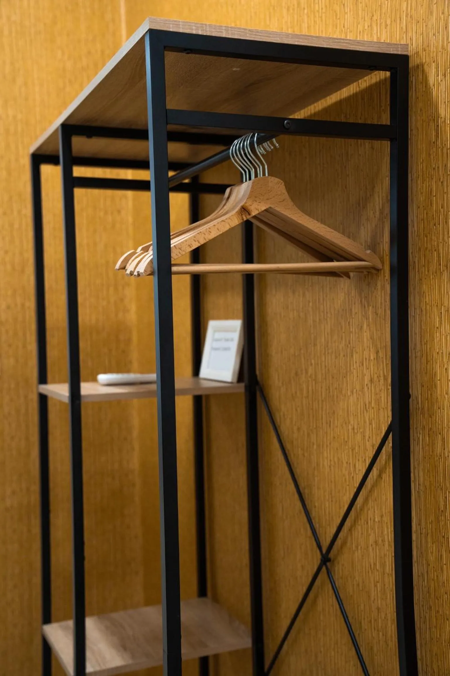 wardrobe in B&B Caracciolo 109