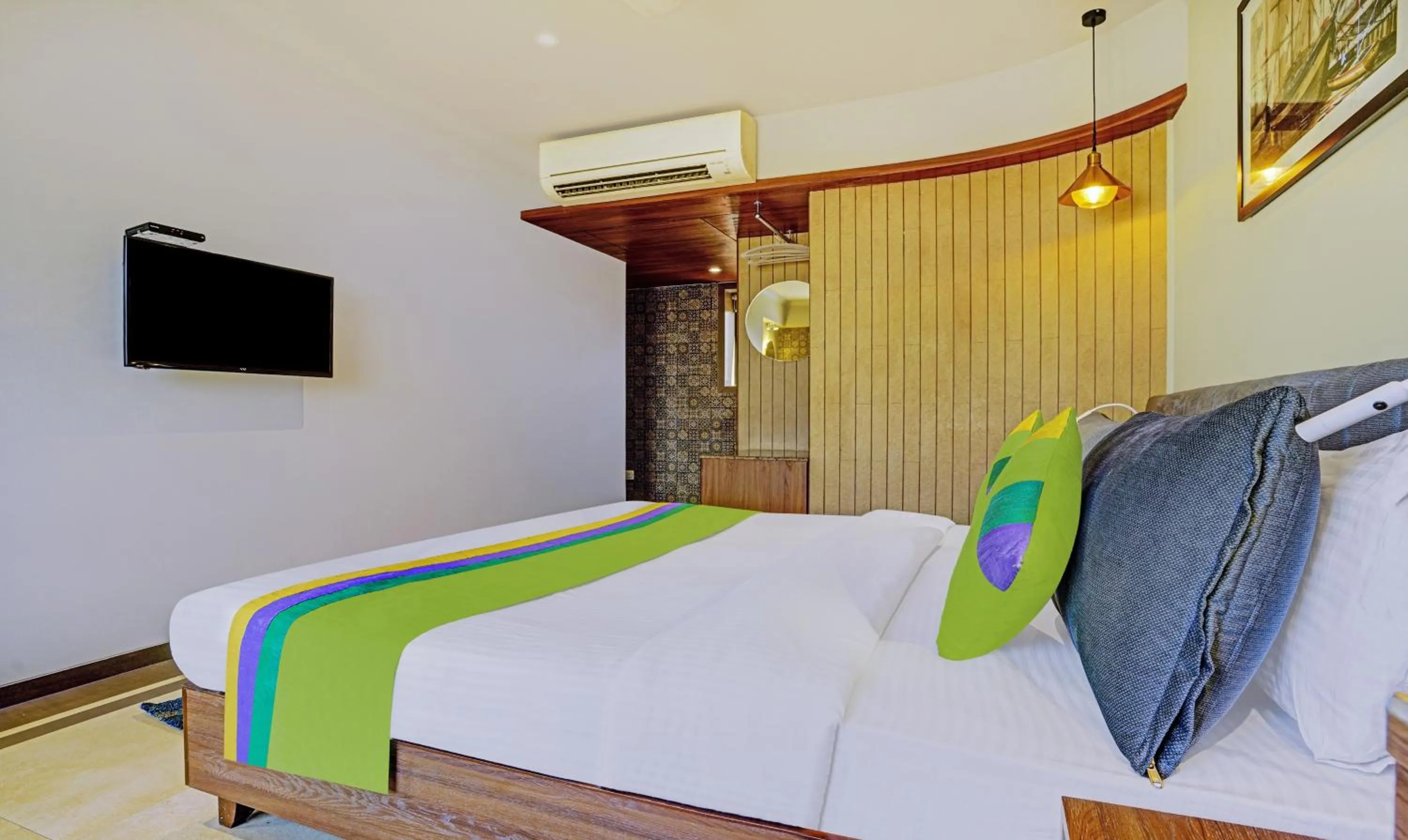 Bedroom, Bed in Treebo Olive Nest