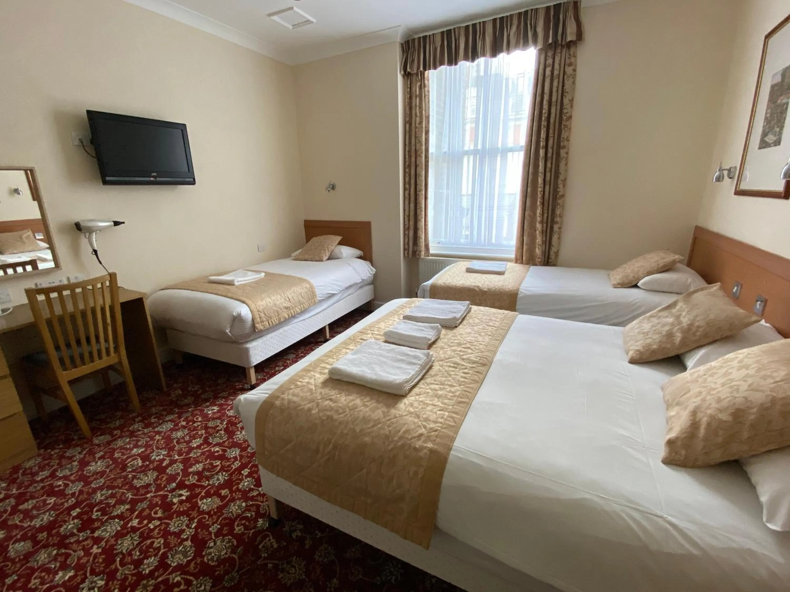 Bed in Belvedere Hotel