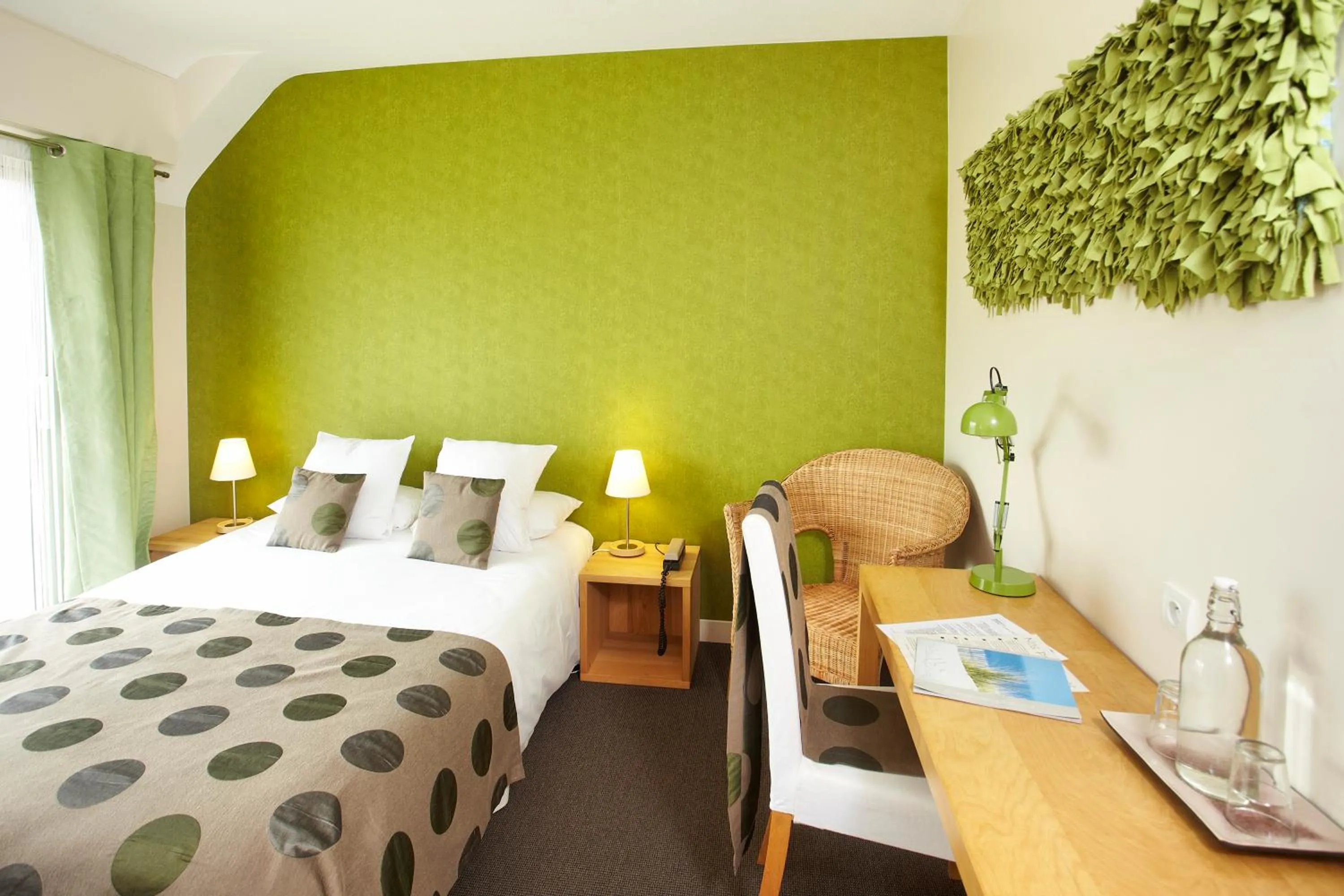 Bedroom, Bed in Carnac Lodge Hotel & Spa