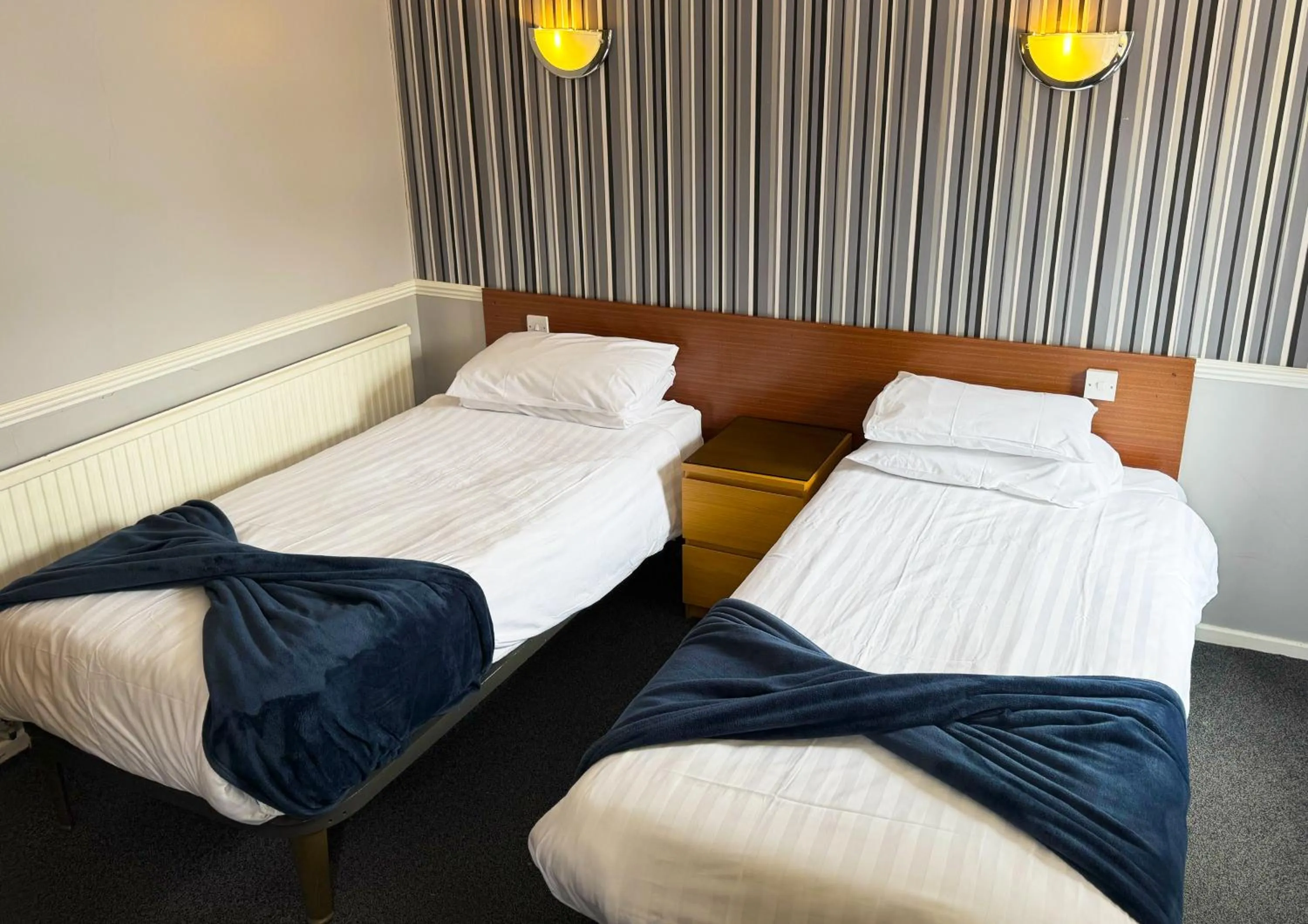 Bedroom, Bed in The Oakland Hotel