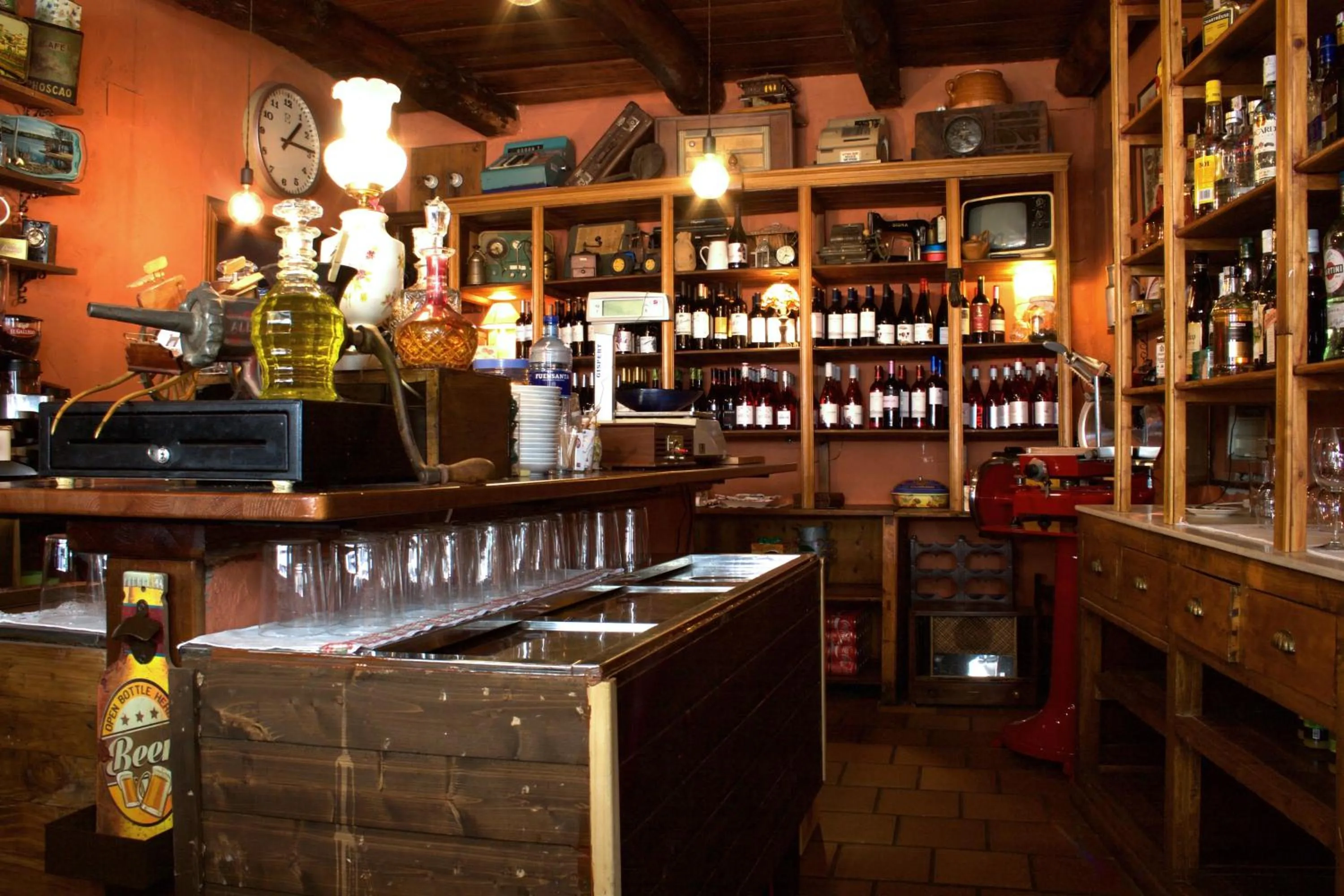 Lounge or bar in Hostal El Palacio