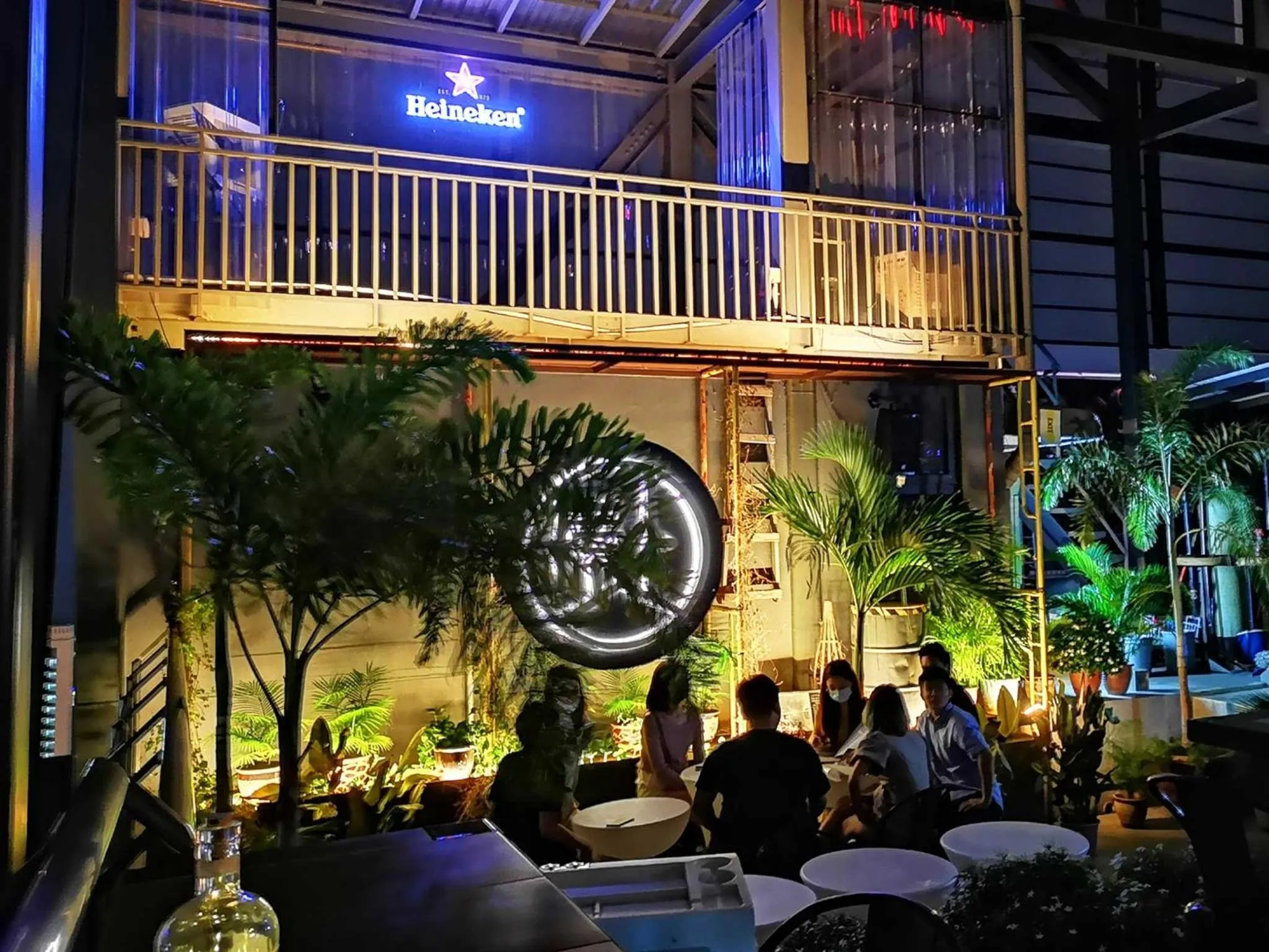 Lounge or bar in The Granite Luxury Hotel Penang