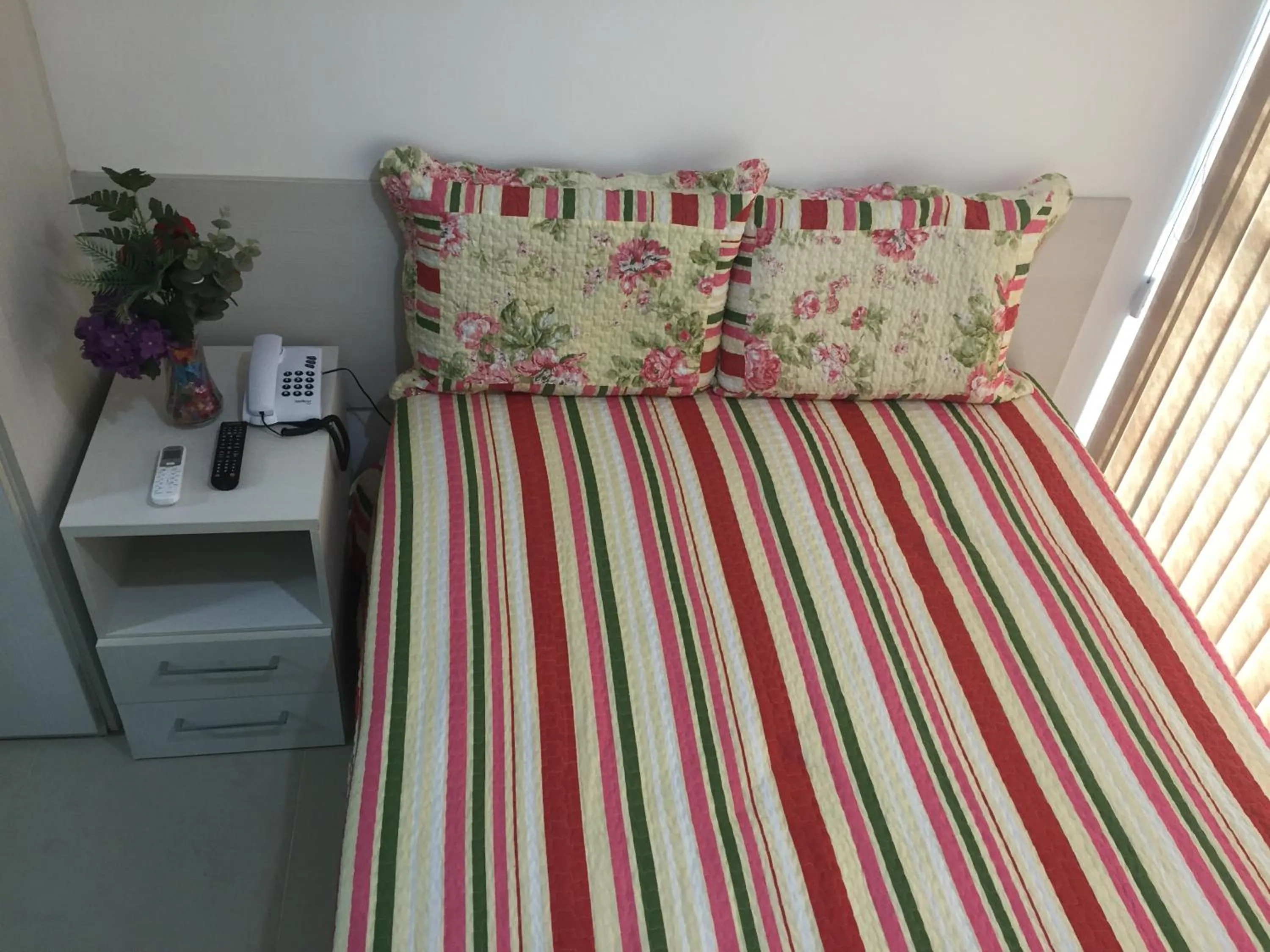 Bed in Manawa Beach Flats Prime