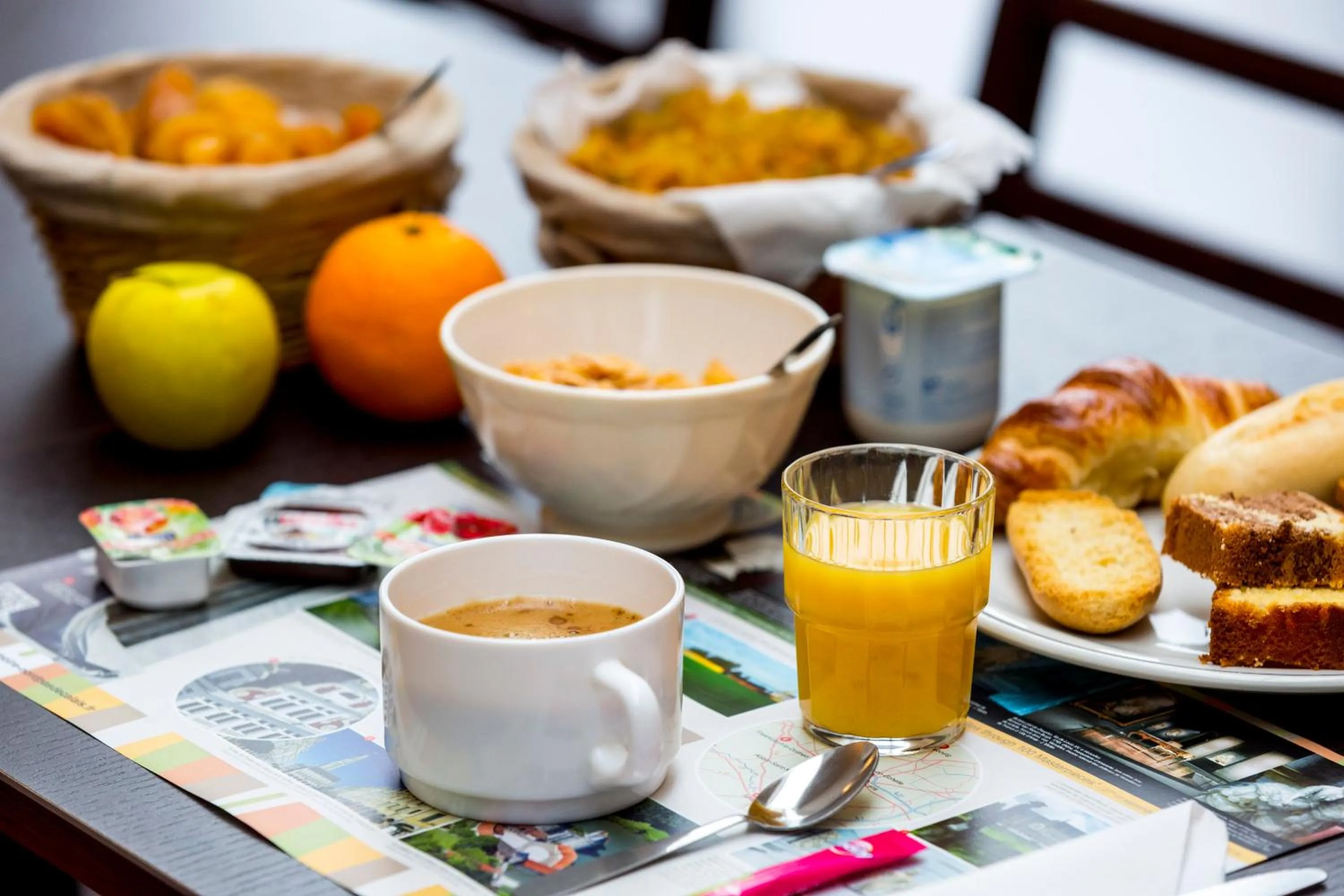 Continental breakfast in Initial by Balladins Béthune