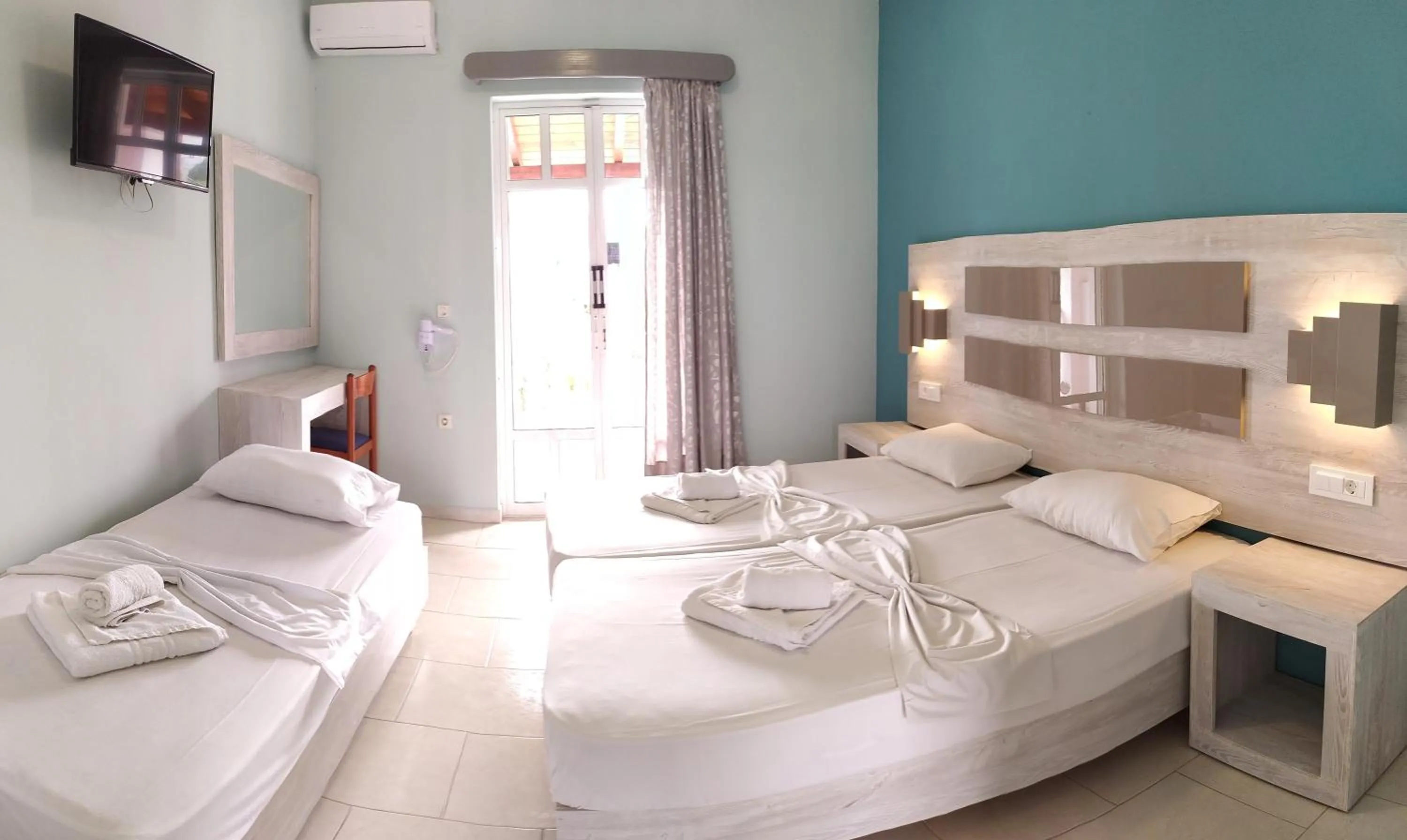 Bedroom, Bed in Giannis Studios