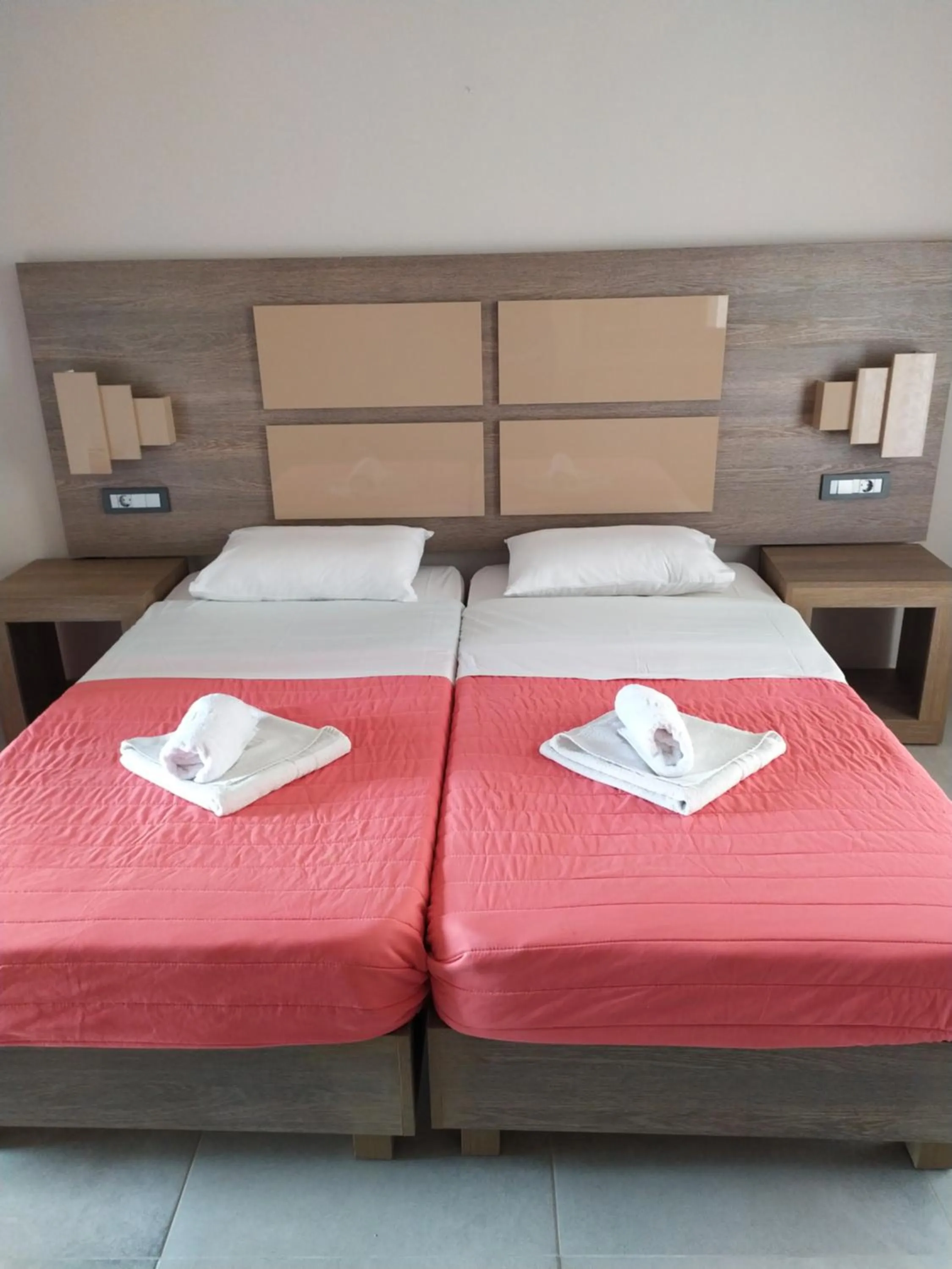 Bed in Giannis Studios