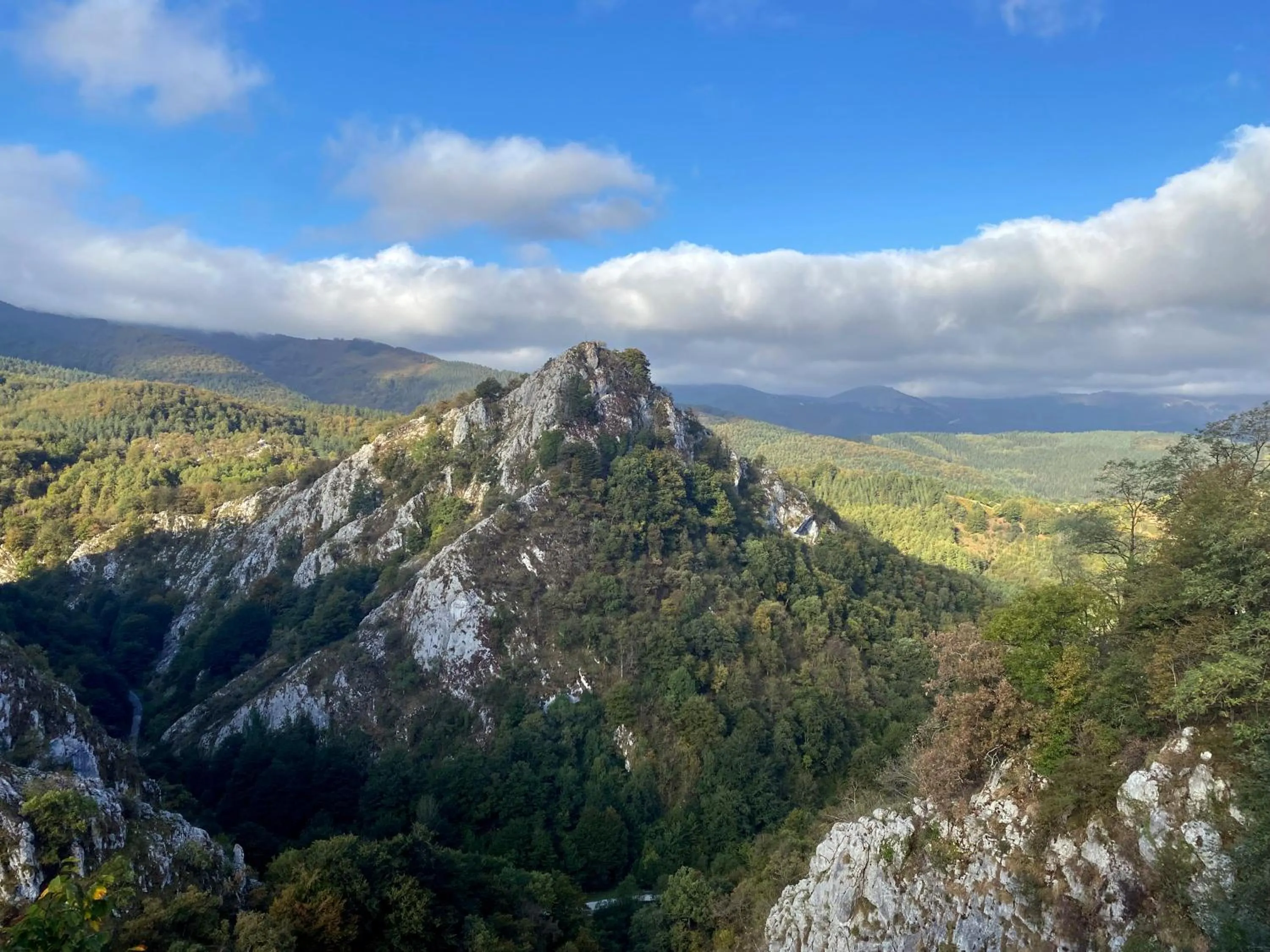 Hiking in Iraipe Santuario de Arantzazu Hotel