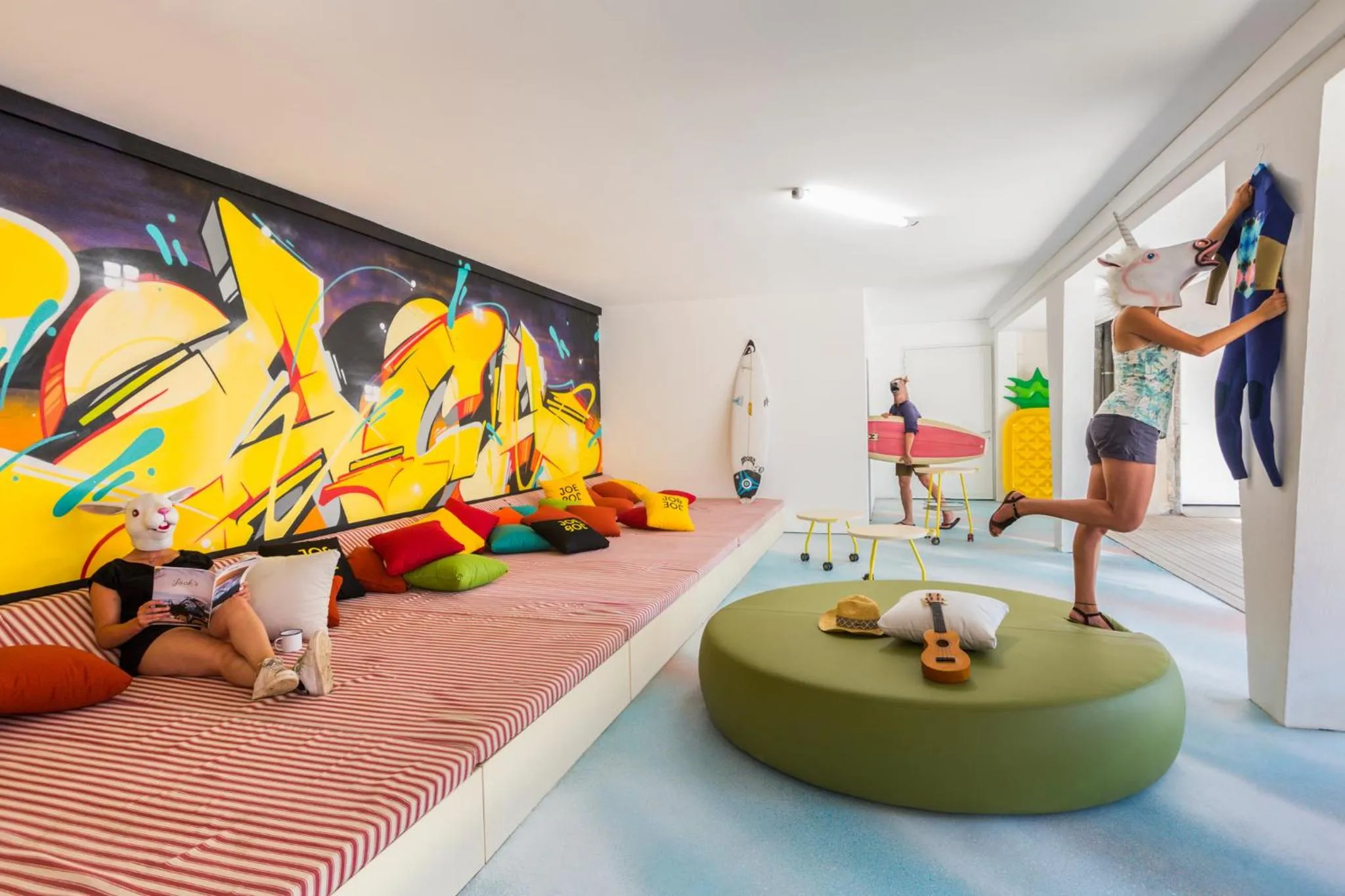 Communal lounge/ TV room, Bed in JO&JOE Hossegor