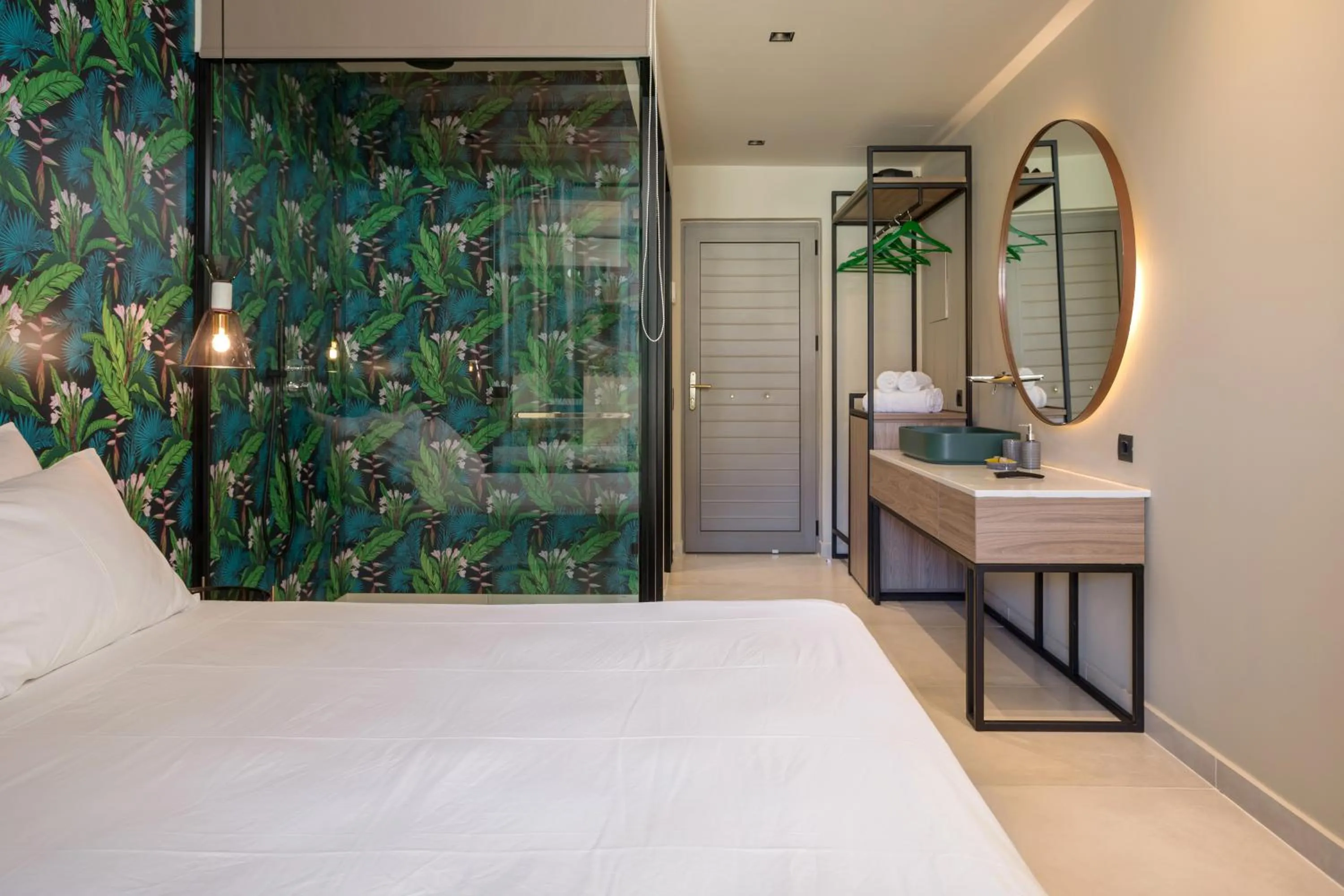 Shower, Bed in Agave Boutique Hotel