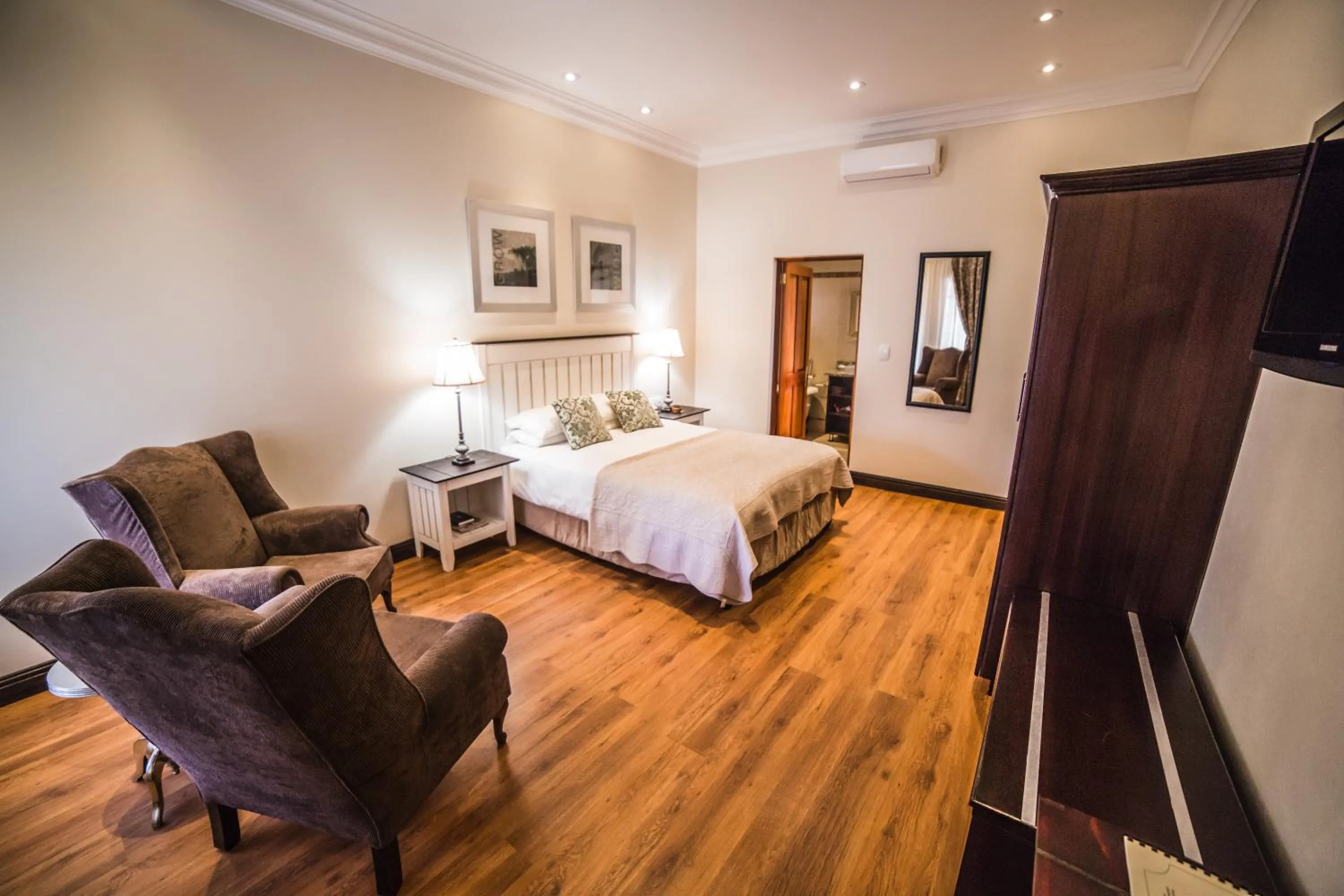 Bedroom, Bed in AnnVilla Guesthouse