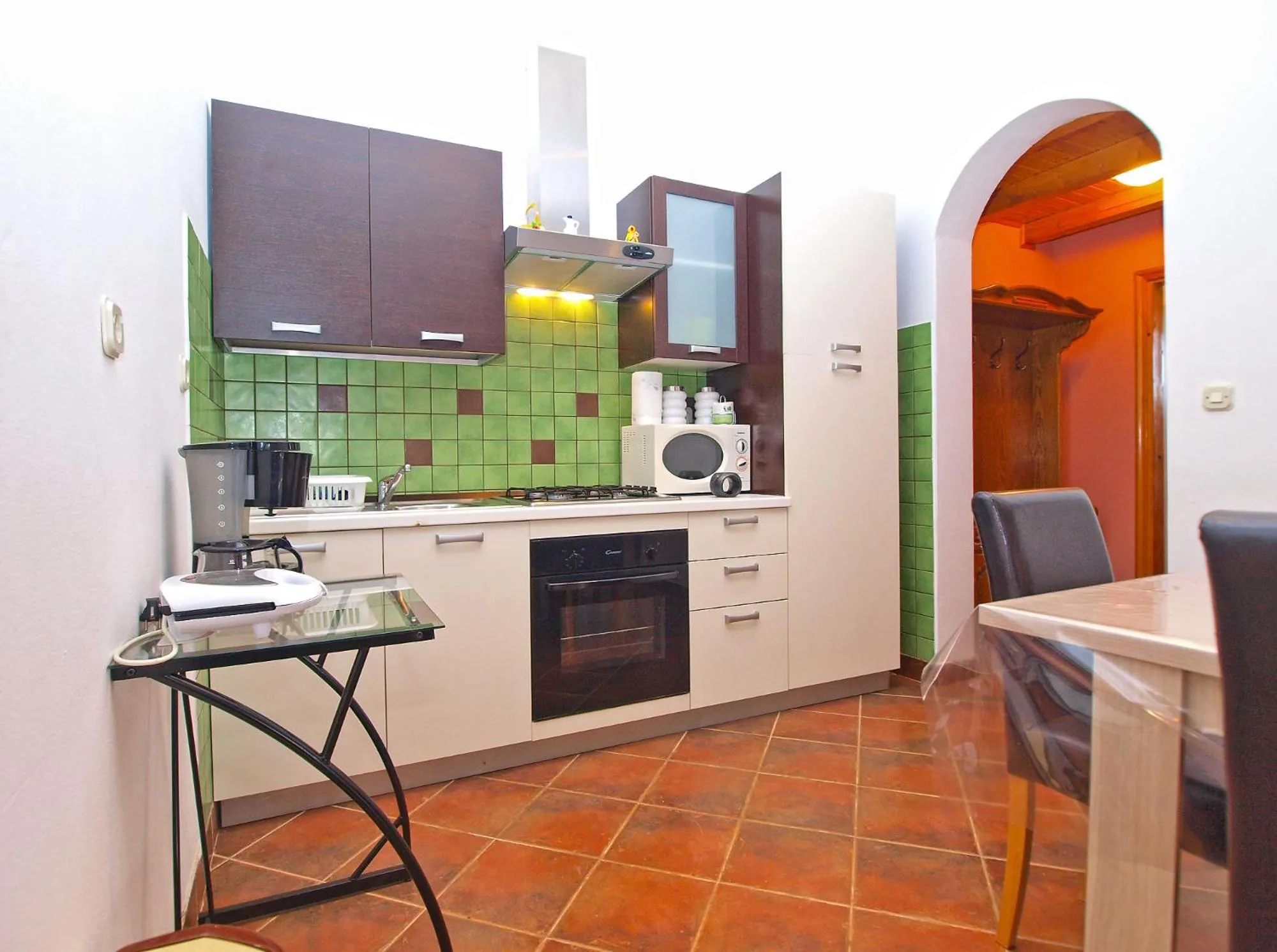 Apartments Anto 1296