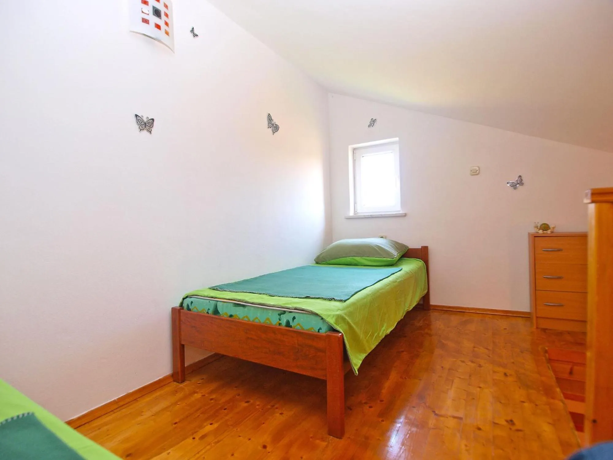 Bed in Apartments Anto 1296