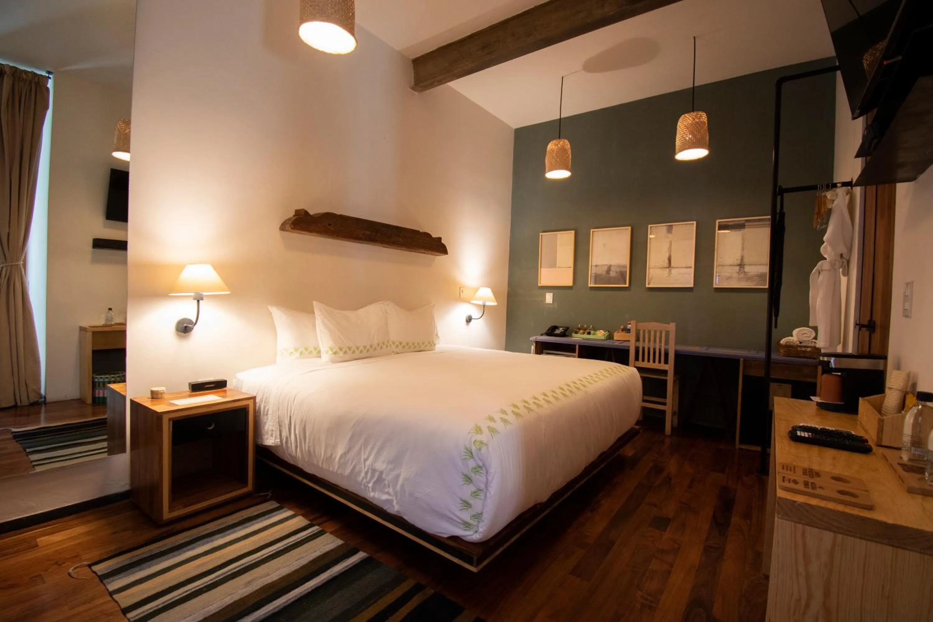 Photo of the whole room, Bed in Hotel Los Amantes