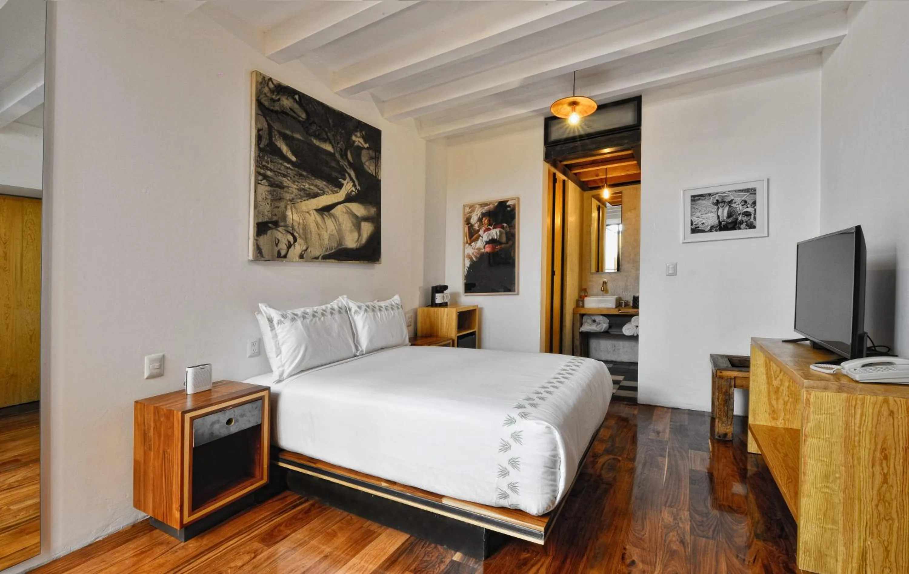 Photo of the whole room, Bed in Hotel Los Amantes