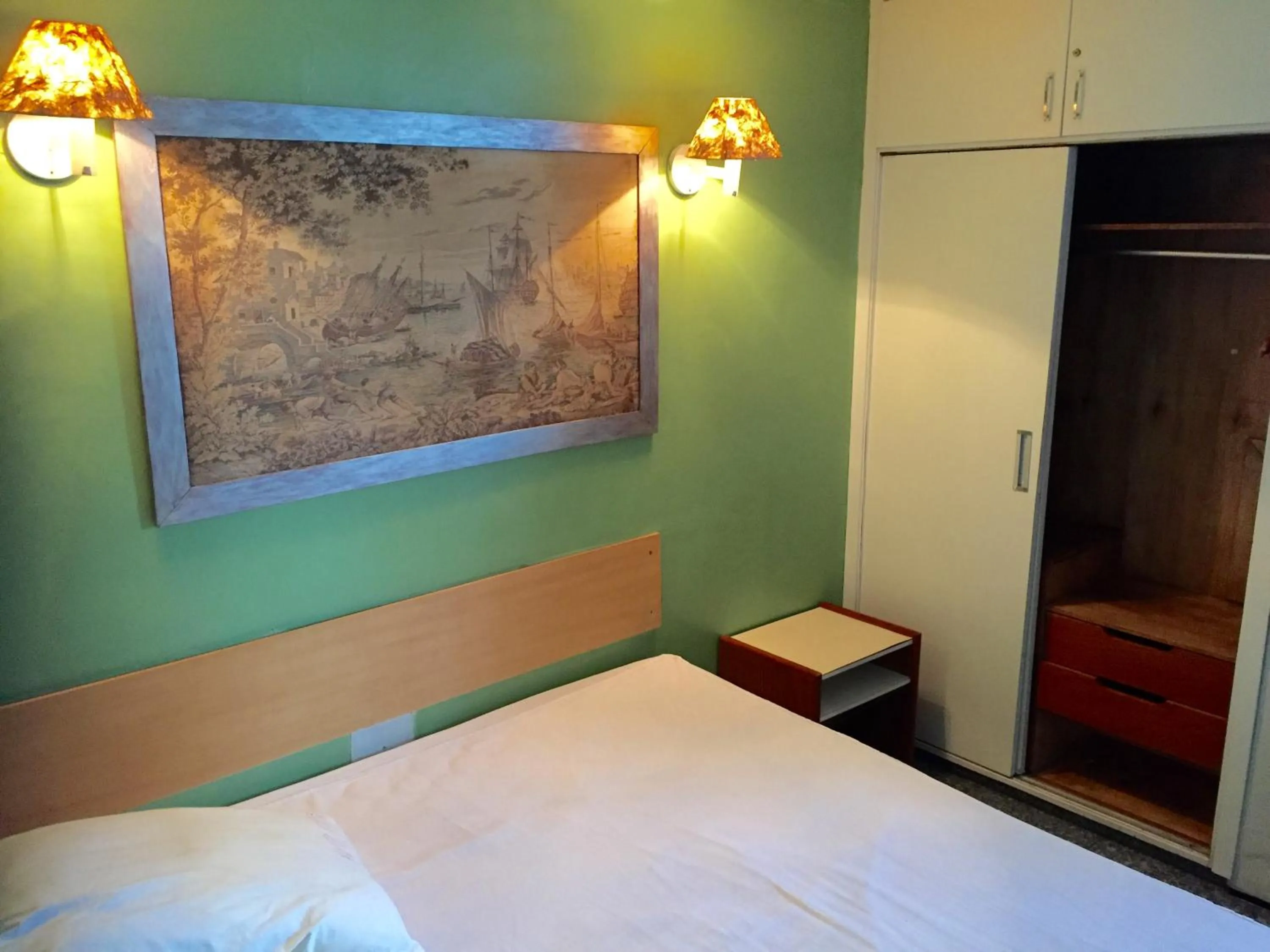 Bedroom, Bed in Atlântico Flat Residence