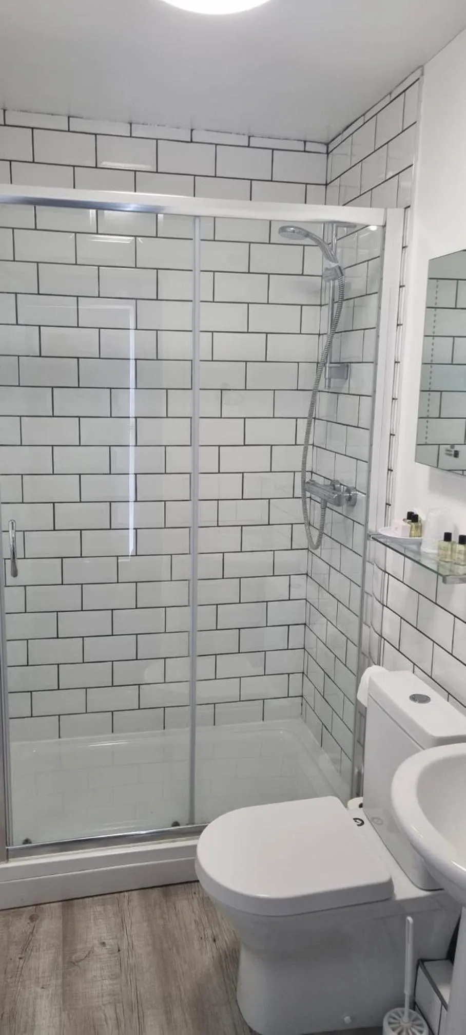 Bathroom in The Riverside House Hotel