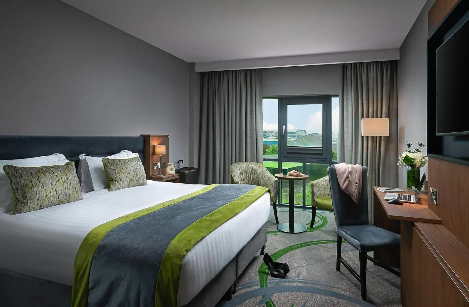 Classic Double Room in Carlton Hotel Dublin Airport Classic Double Room in Carlton Hotel Dublin Airport