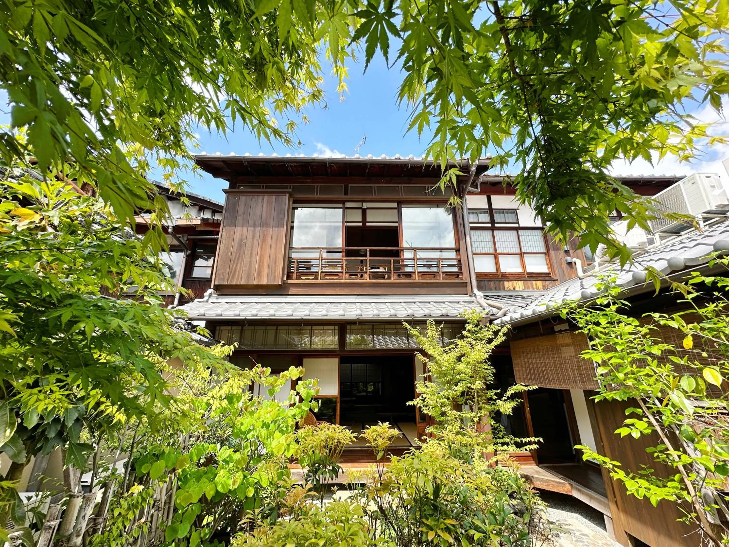 Inase Otsu Machiya Bed and Breakfast